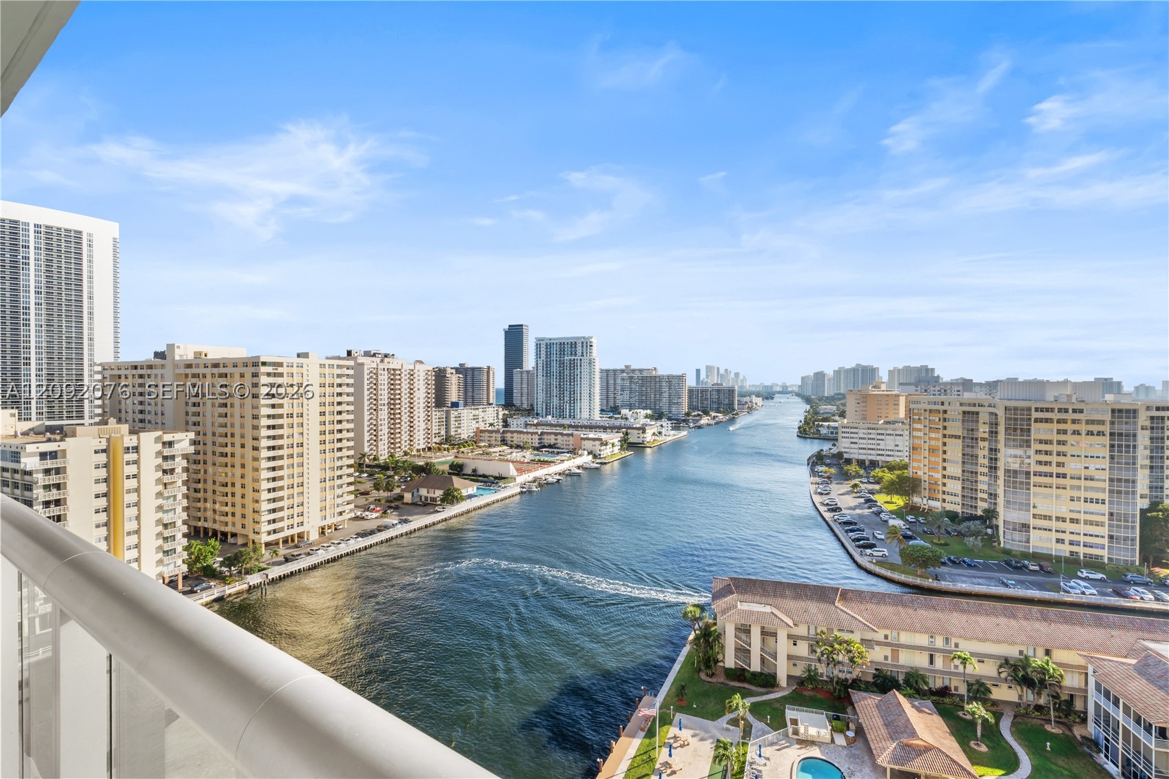 image Beachwalk Condominium28