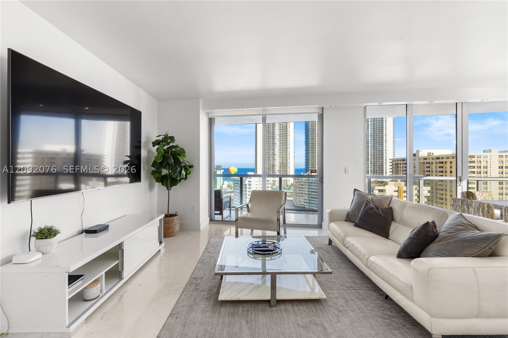 image Beachwalk Condominium5
