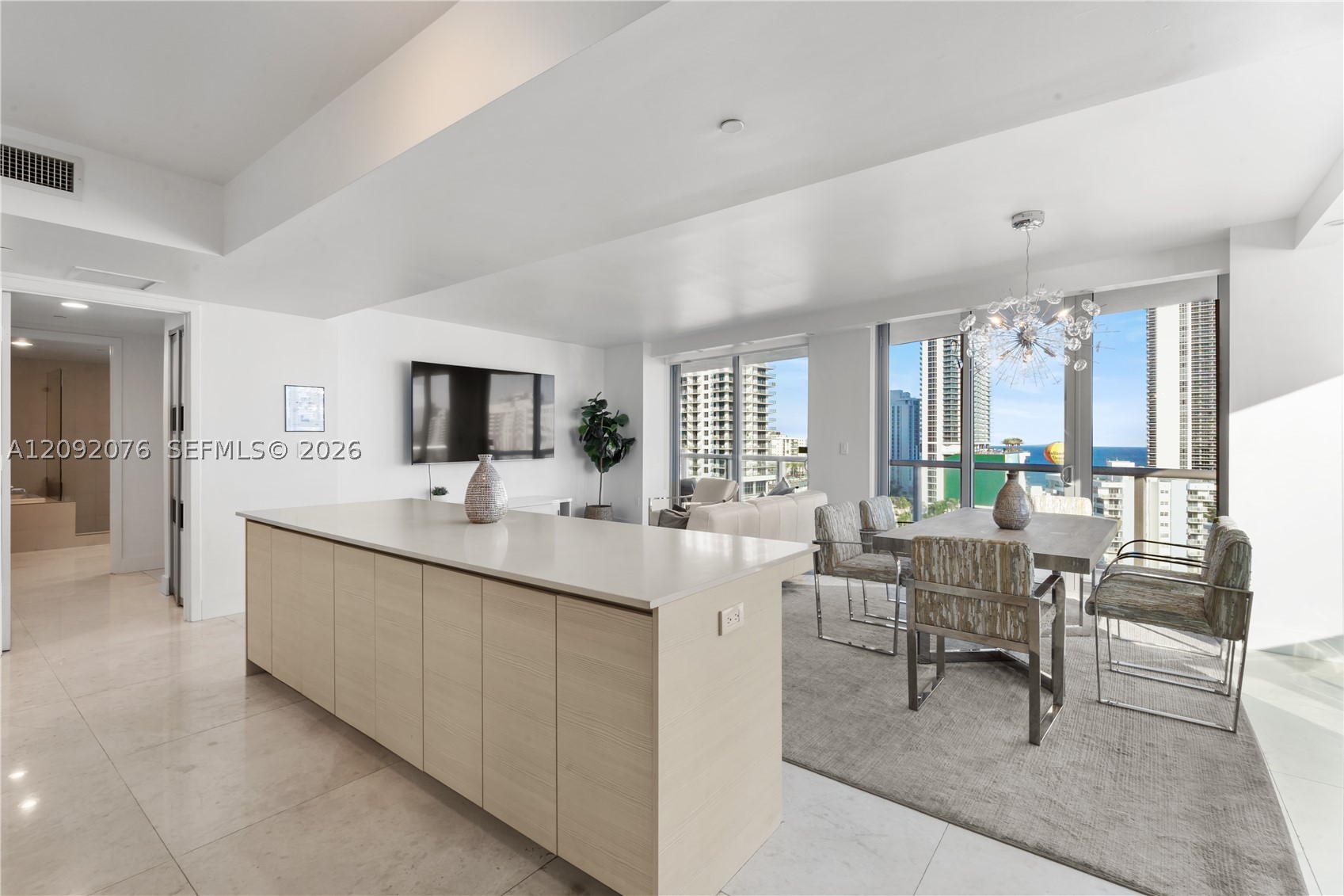 image Beachwalk Condominium6