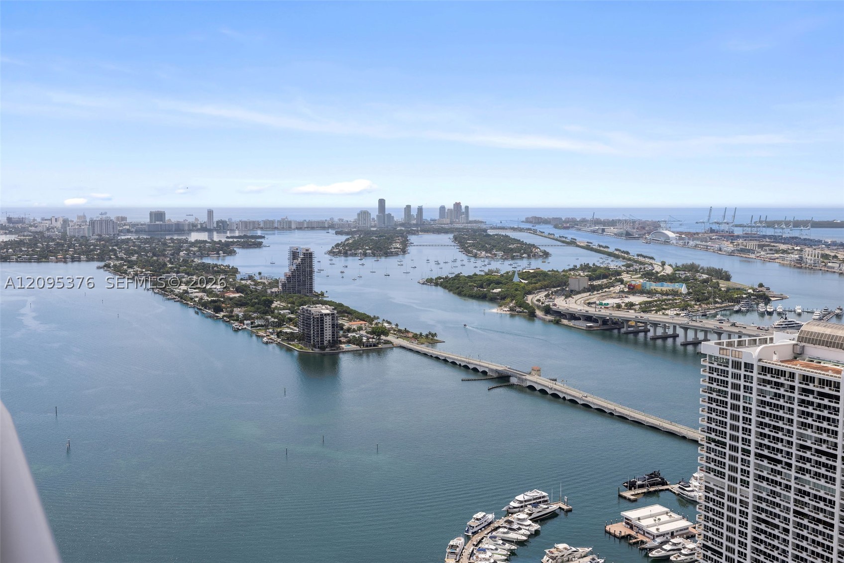 image Aria on the Bay9