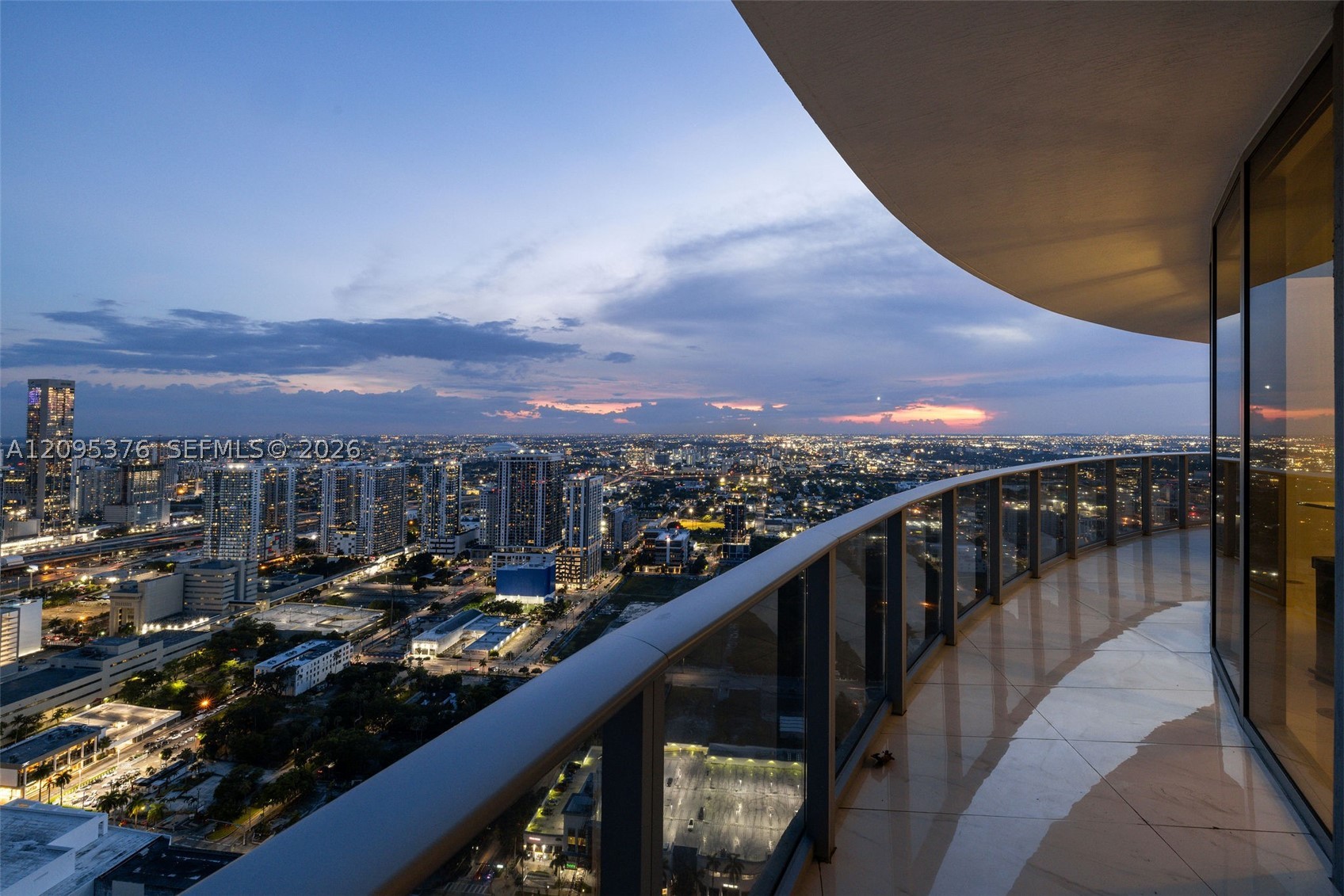 image Aria on the Bay22