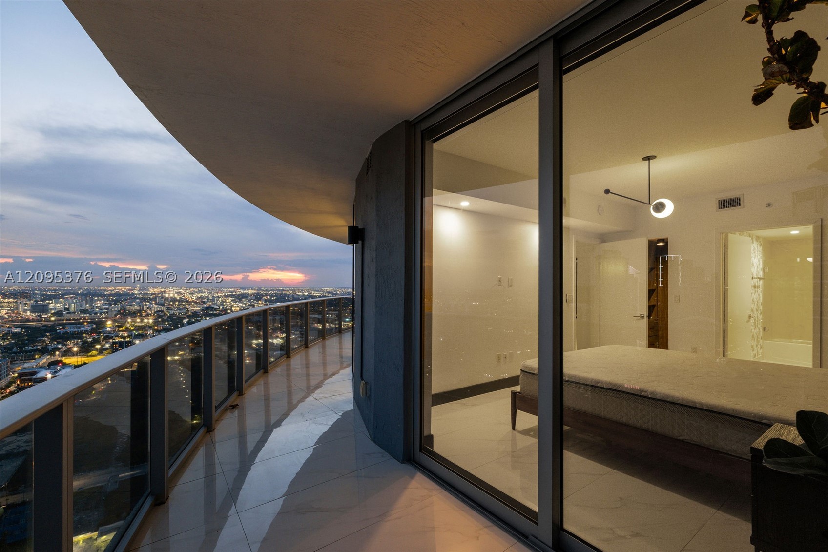 image Aria on the Bay27