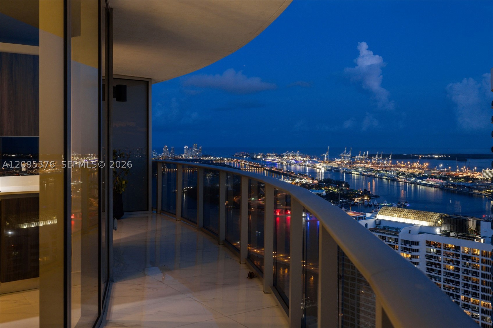 image Aria on the Bay29