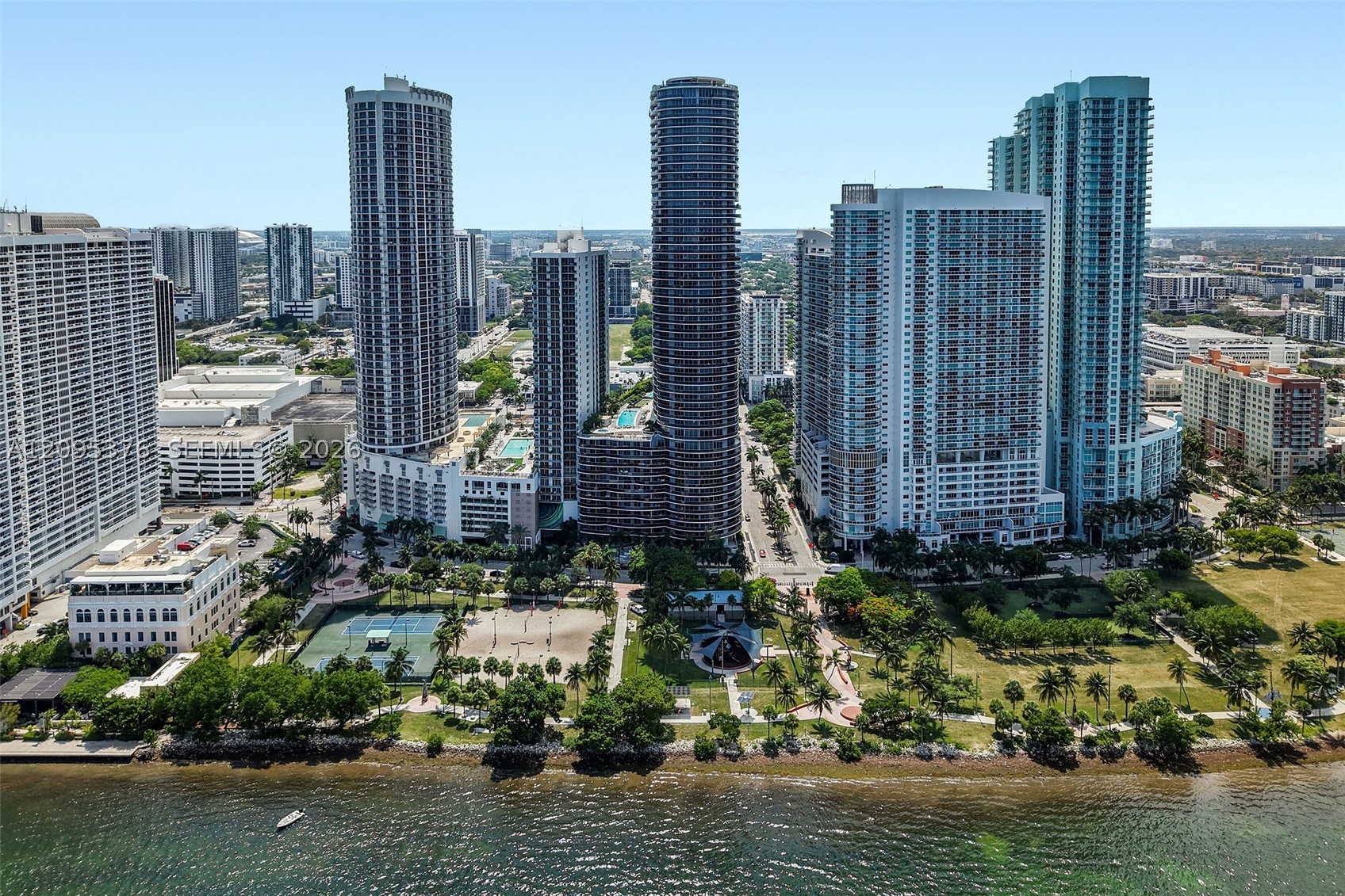 image Aria on the Bay52
