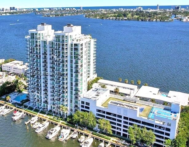 7928 East Dr #1403