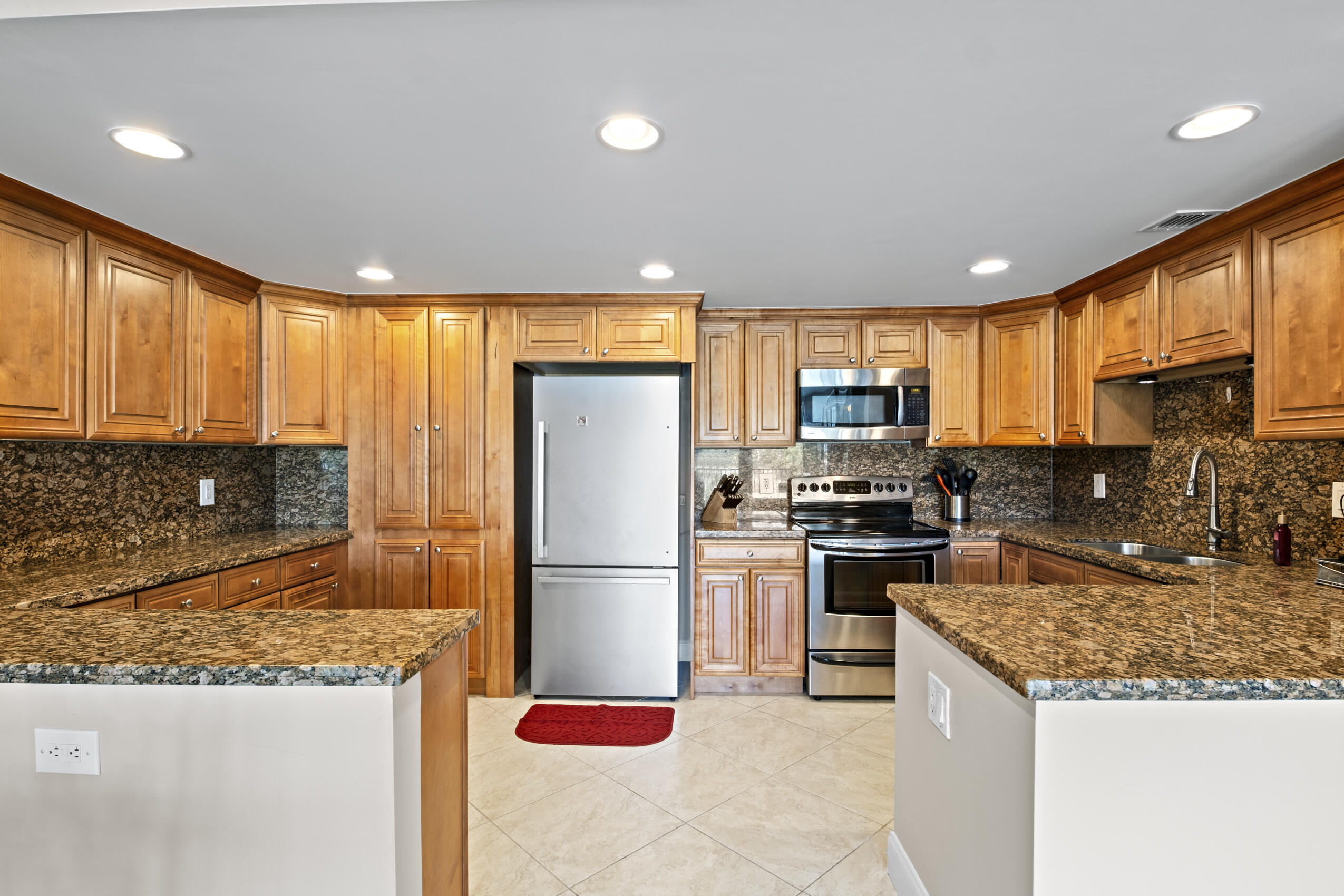 1101 River Reach #308 Fort Lauderdale, FL 33315