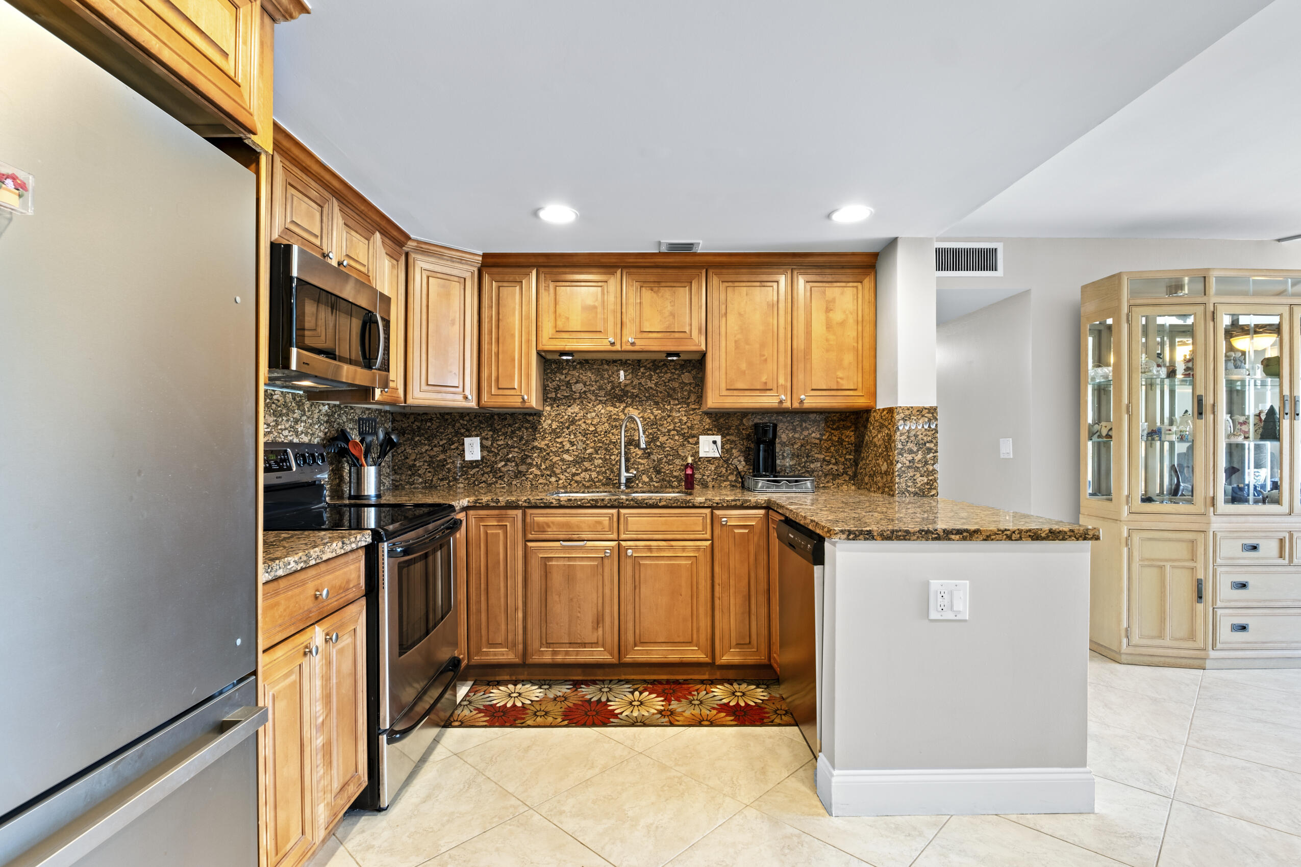 1101 River Reach #308 Fort Lauderdale, FL 33315