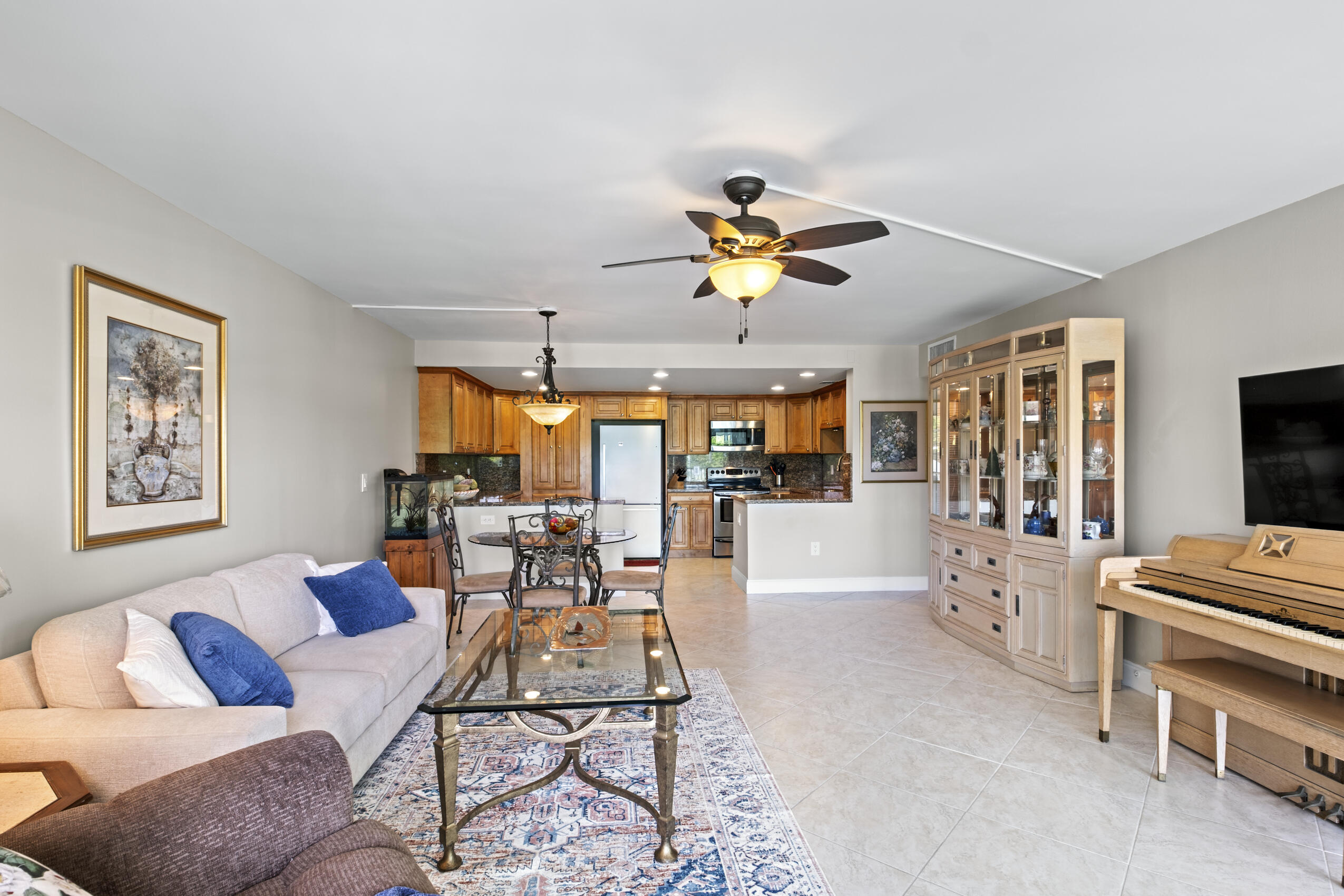 1101 River Reach #308 Fort Lauderdale, FL 33315