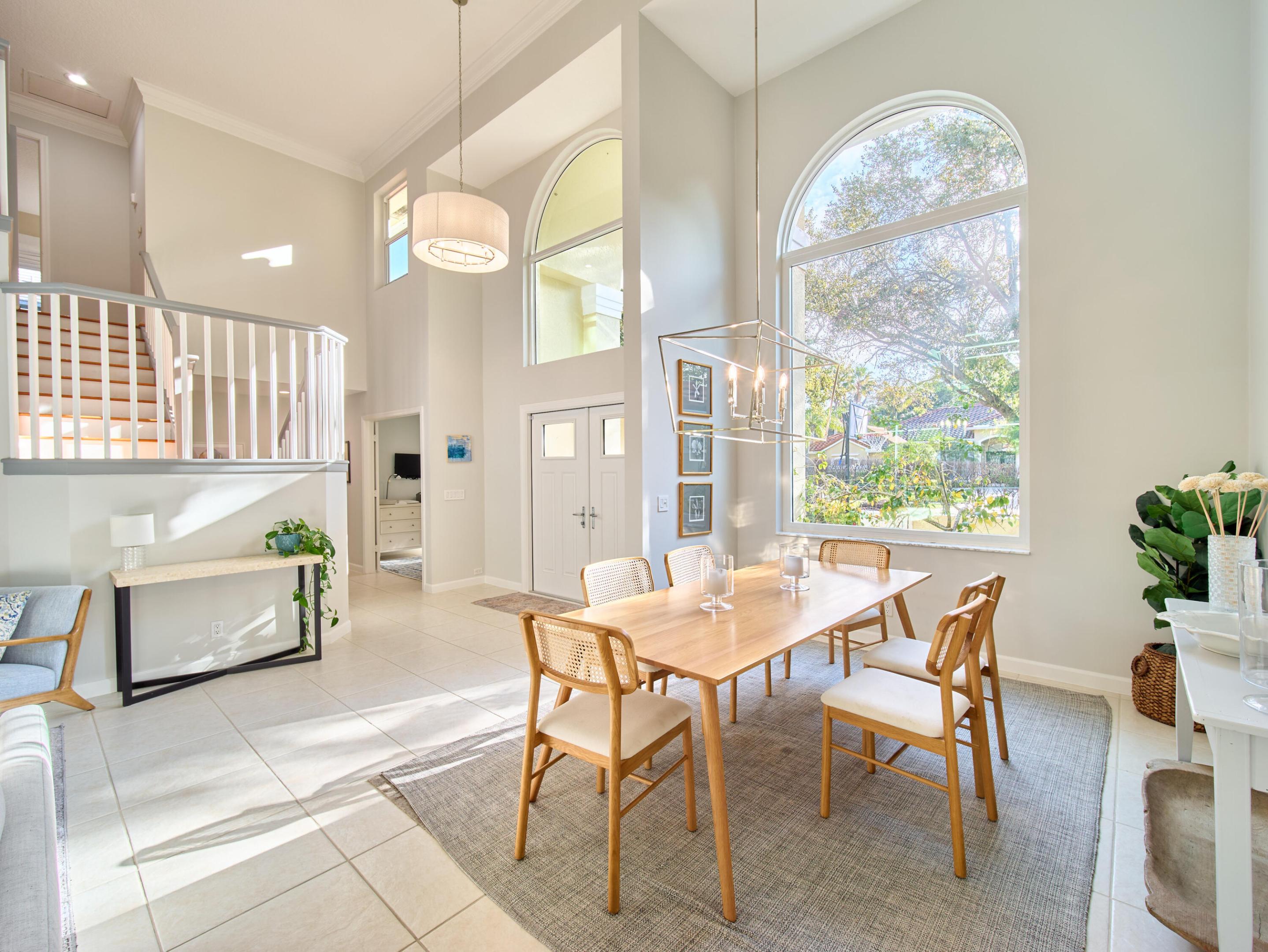 140 Victorian Jupiter, FL 33458