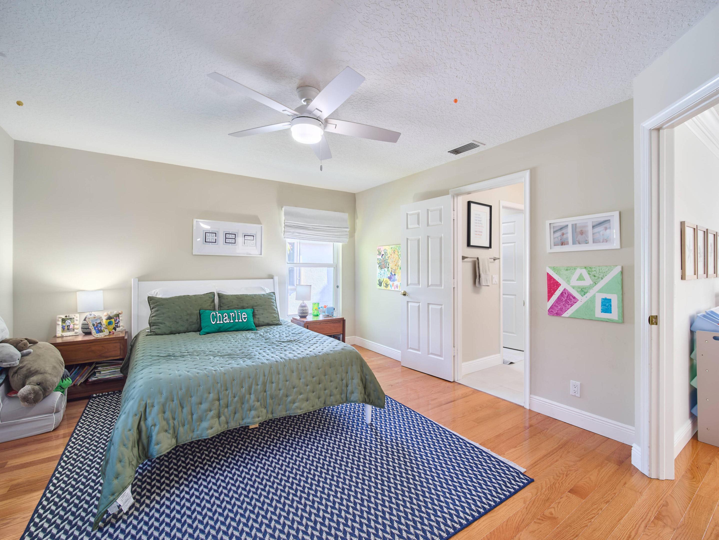 140 Victorian Jupiter, FL 33458