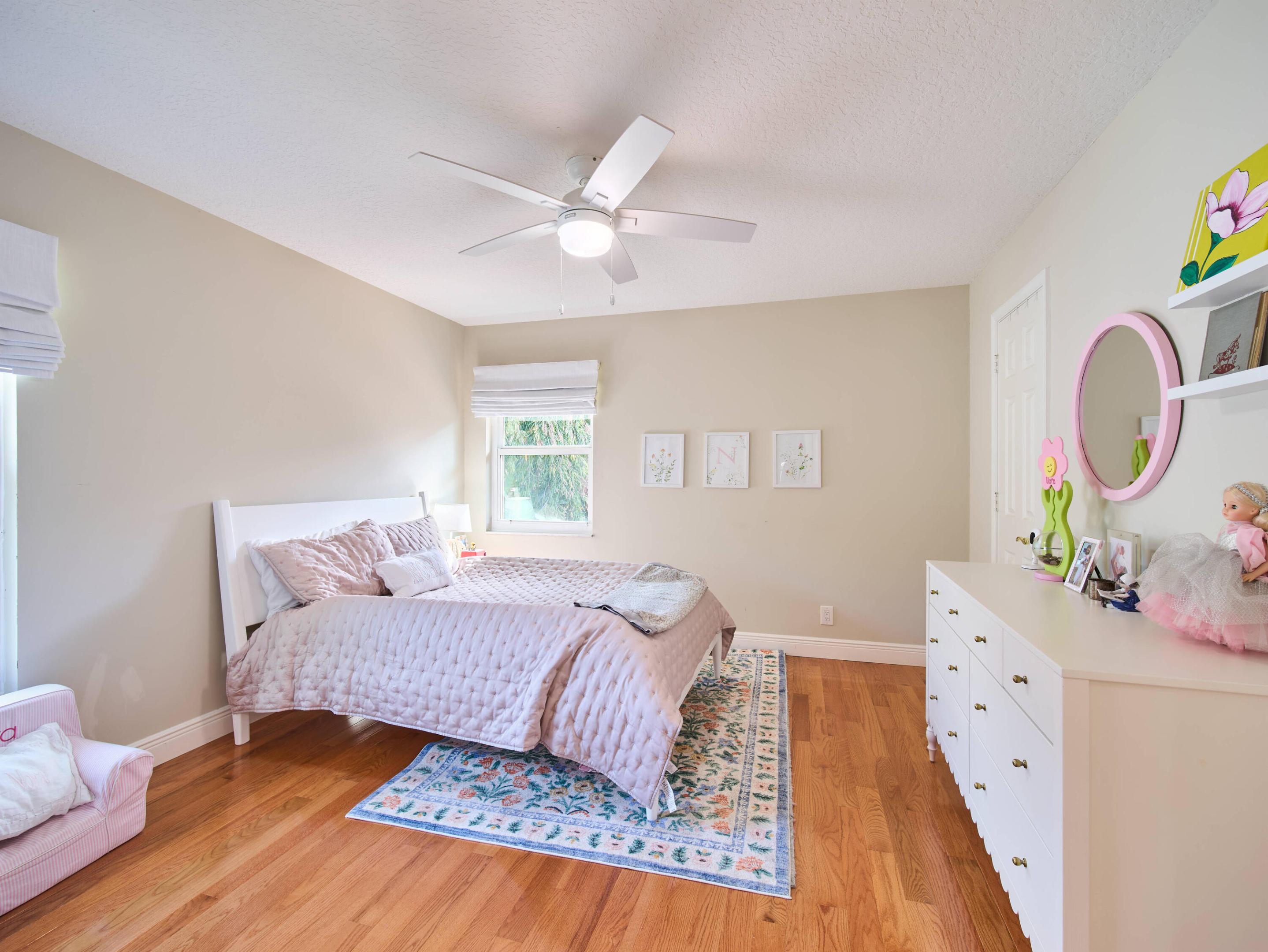 140 Victorian Jupiter, FL 33458