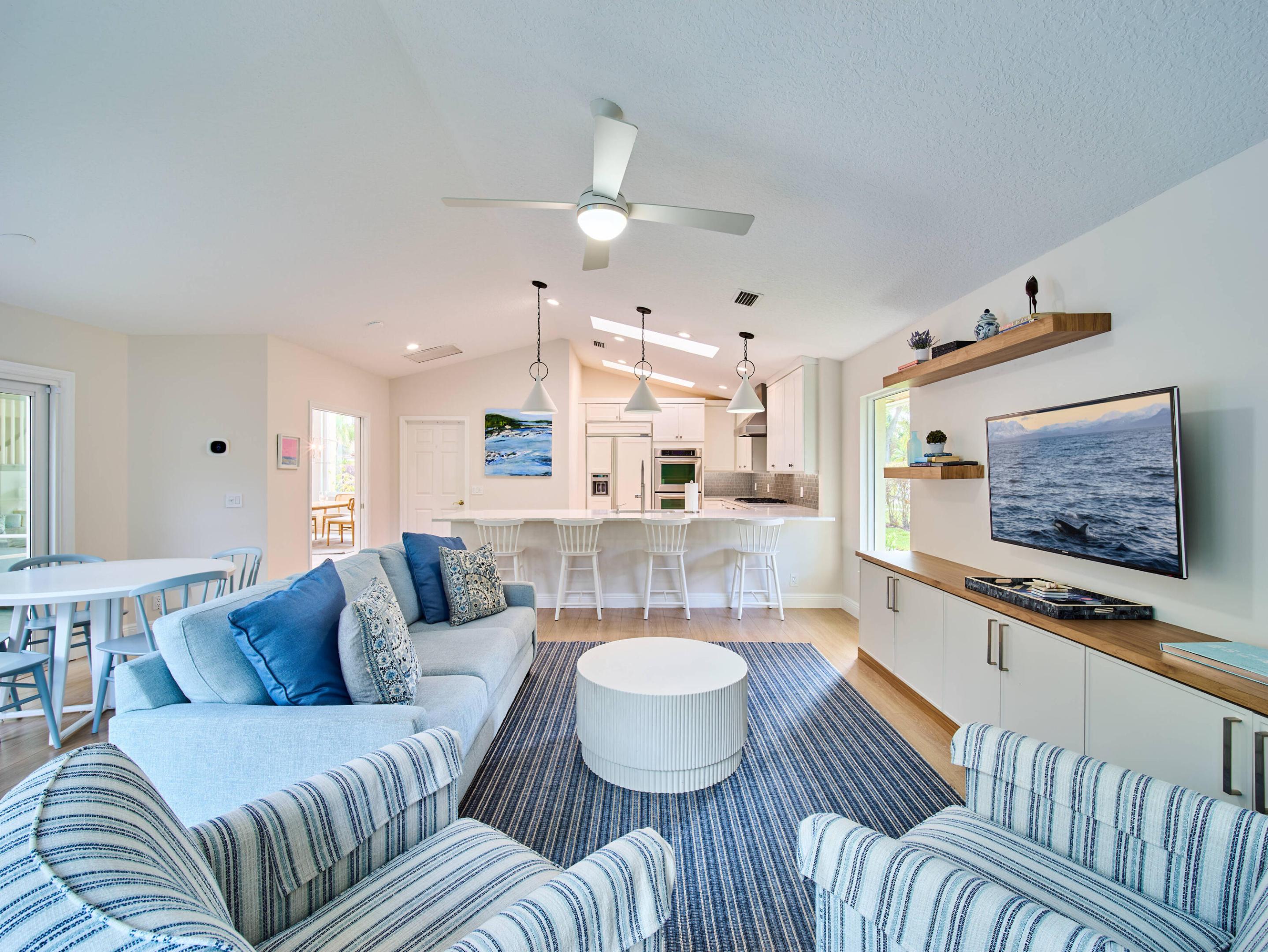 140 Victorian Jupiter, FL 33458