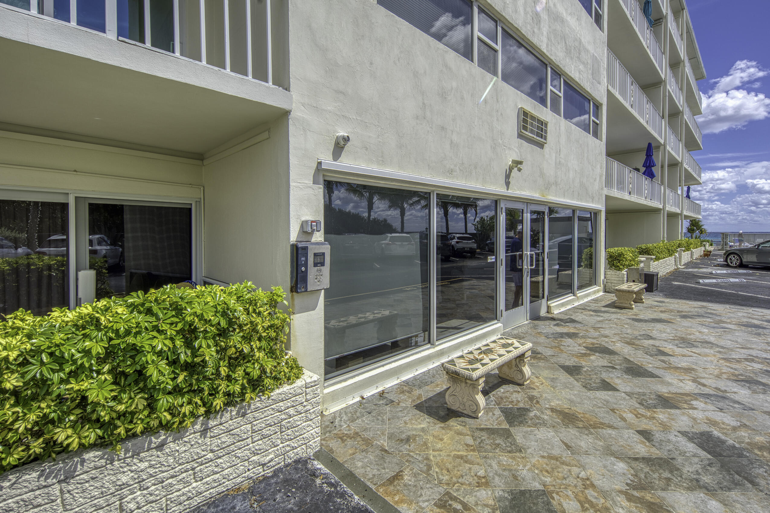 3030 S Ocean #328 Palm Beach, FL 33480