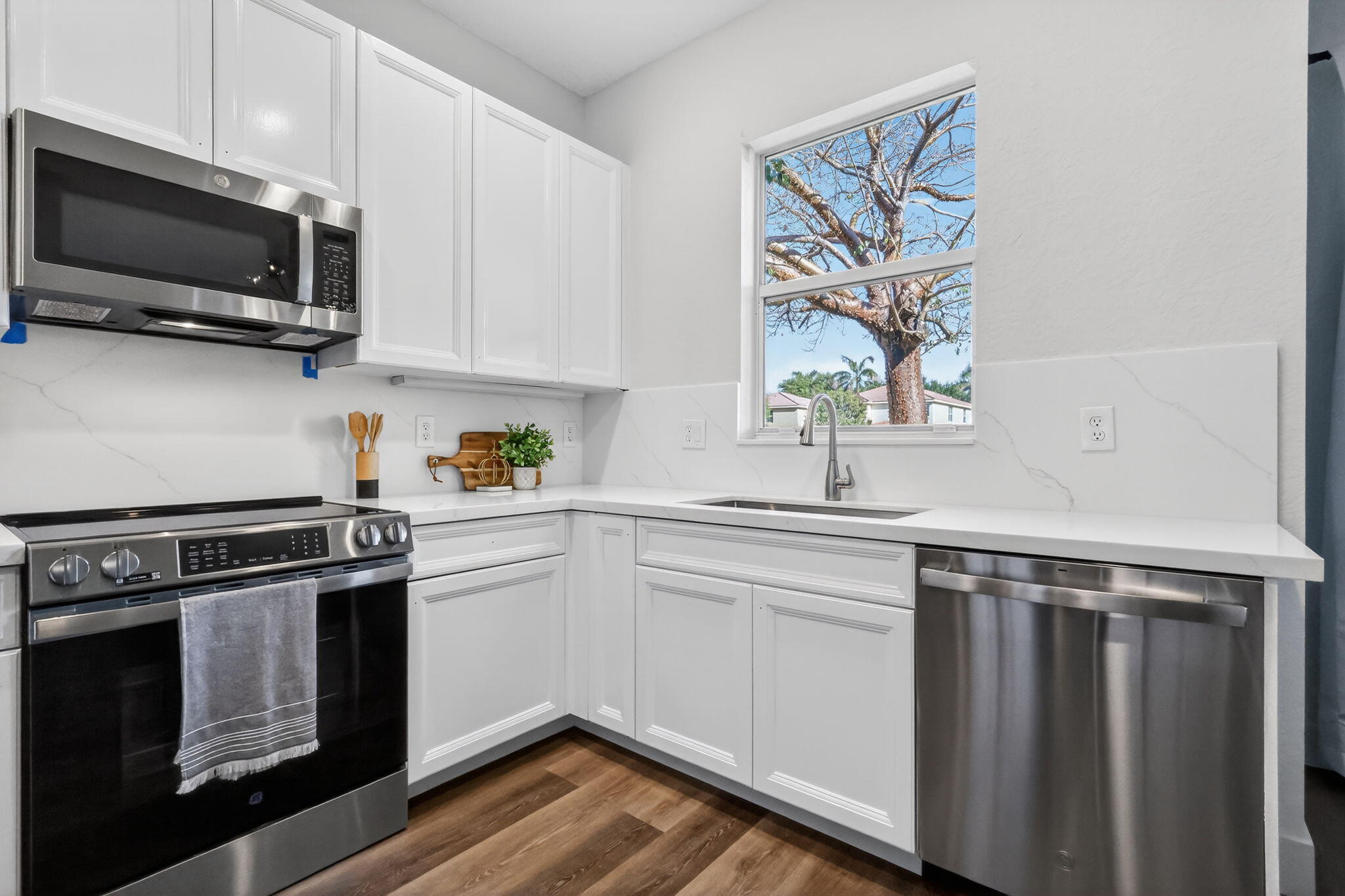 7673 Corkwood Boynton Beach, FL 33437