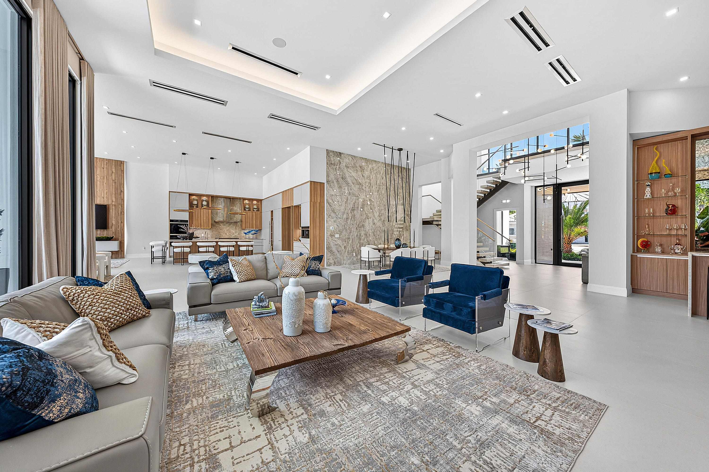 17699 Lake Estates Boca Raton, FL 33496