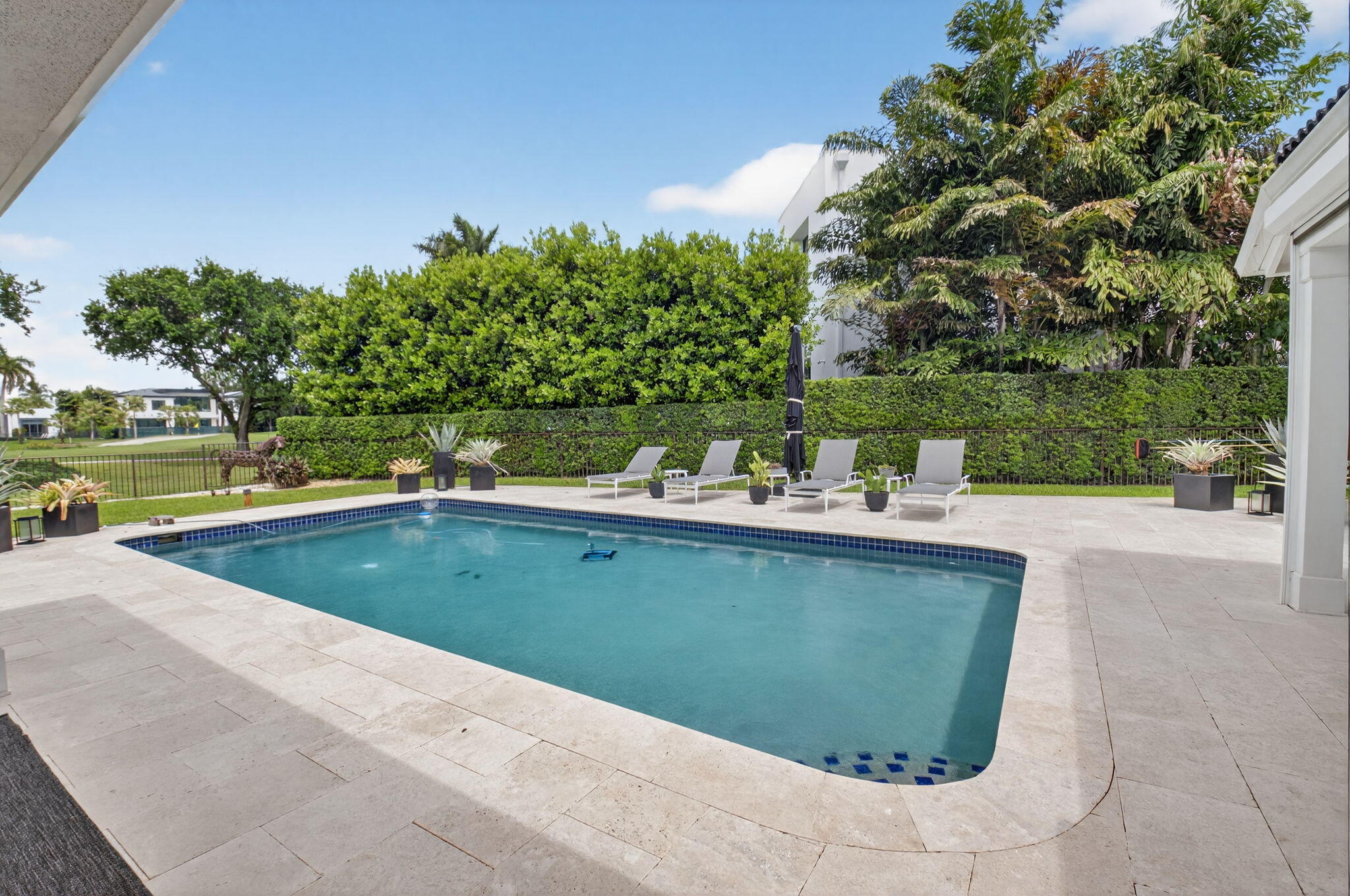 17646 Scarsdale Boca Raton, FL 33496