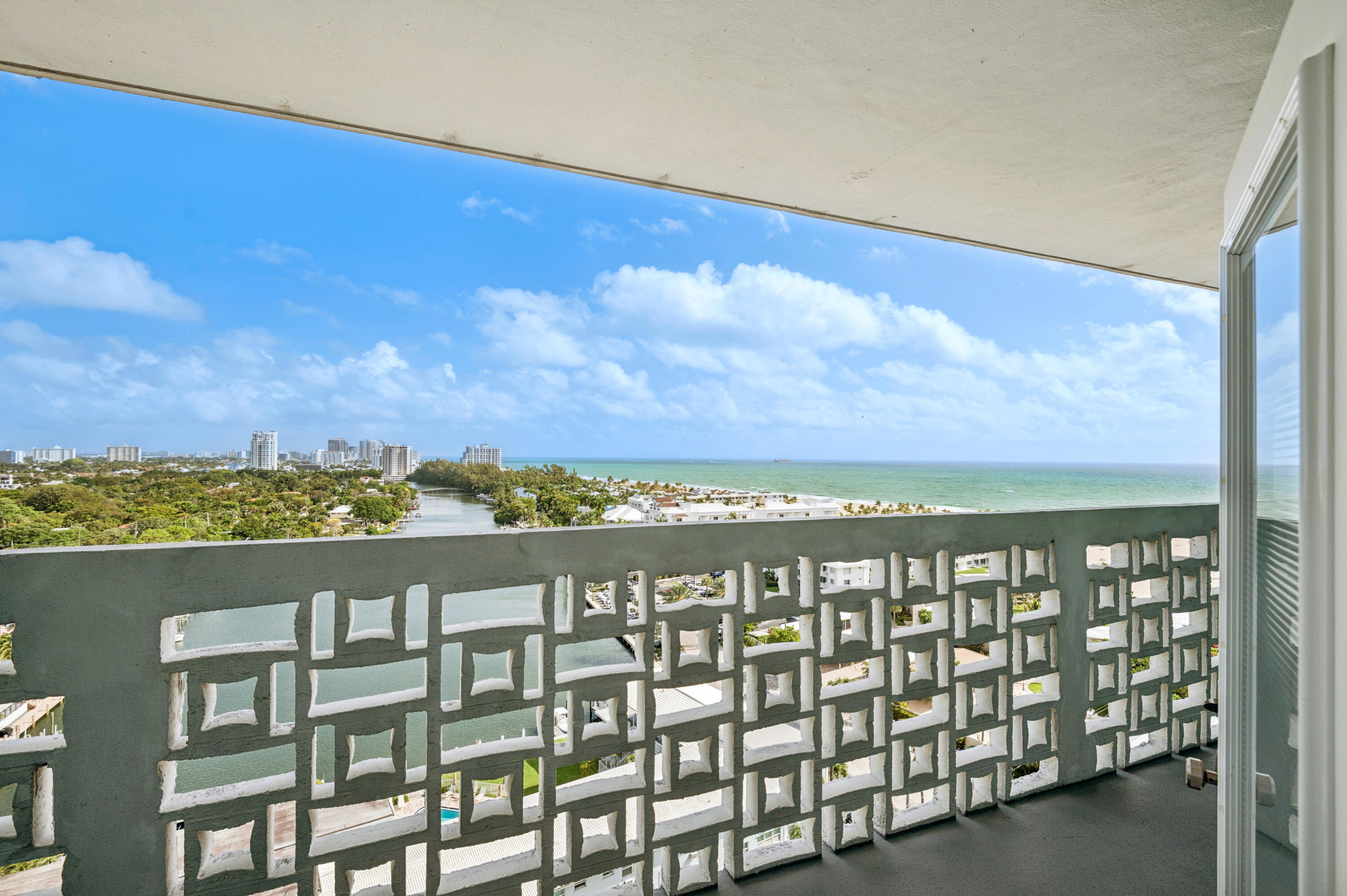 1900 S Ocean #1504 Fort Lauderdale, FL 33316
