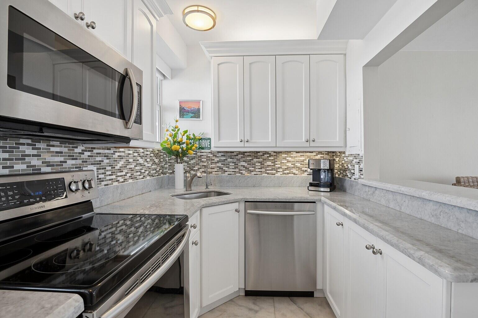 1900 S Ocean #1504 Fort Lauderdale, FL 33316