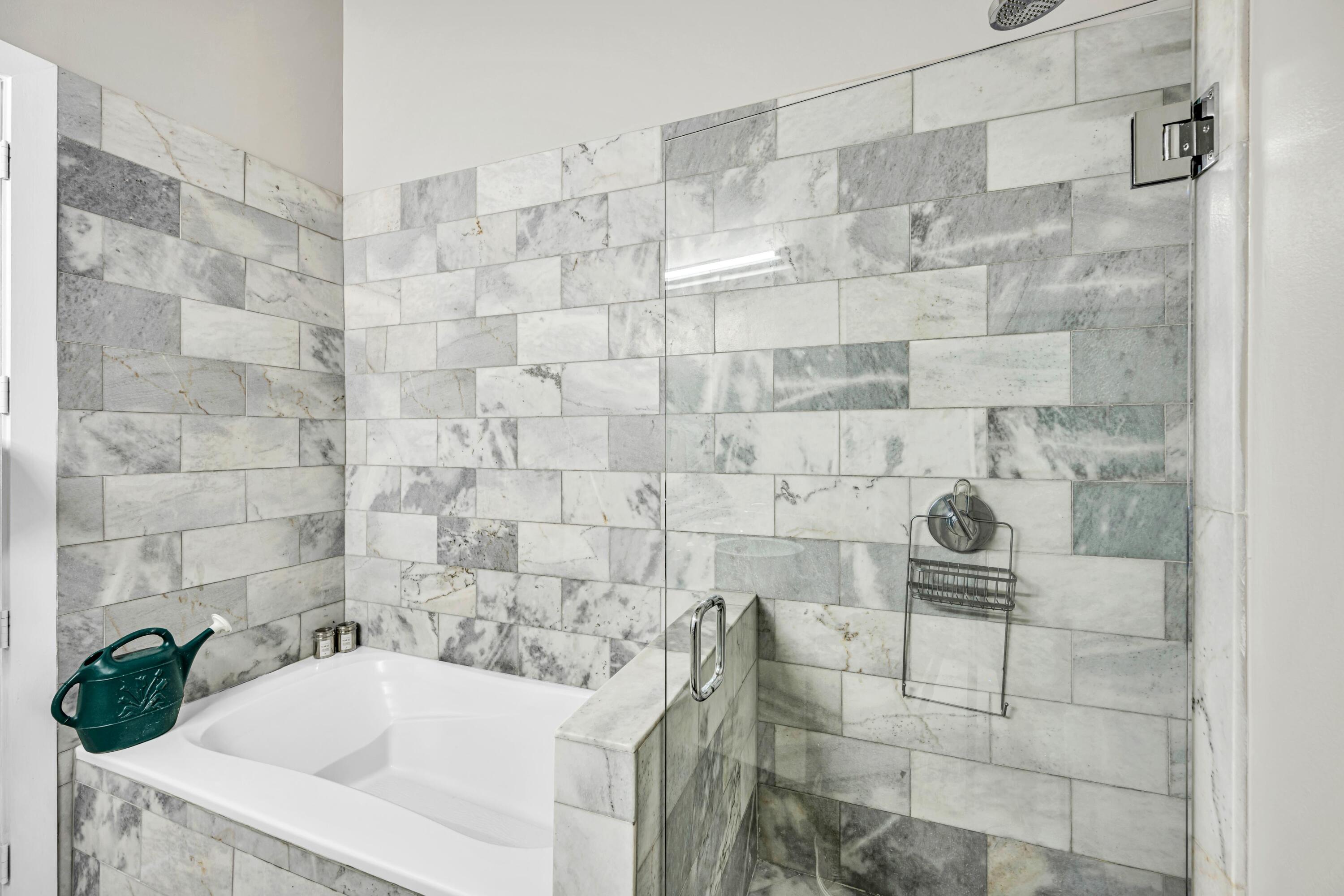 444 NW 1st #602 Fort Lauderdale, FL 33301