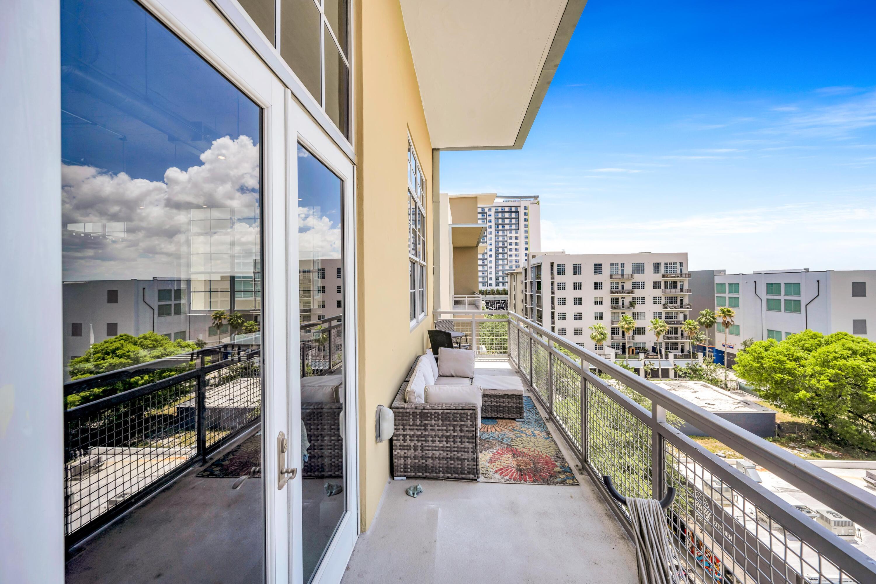 444 NW 1st #602 Fort Lauderdale, FL 33301