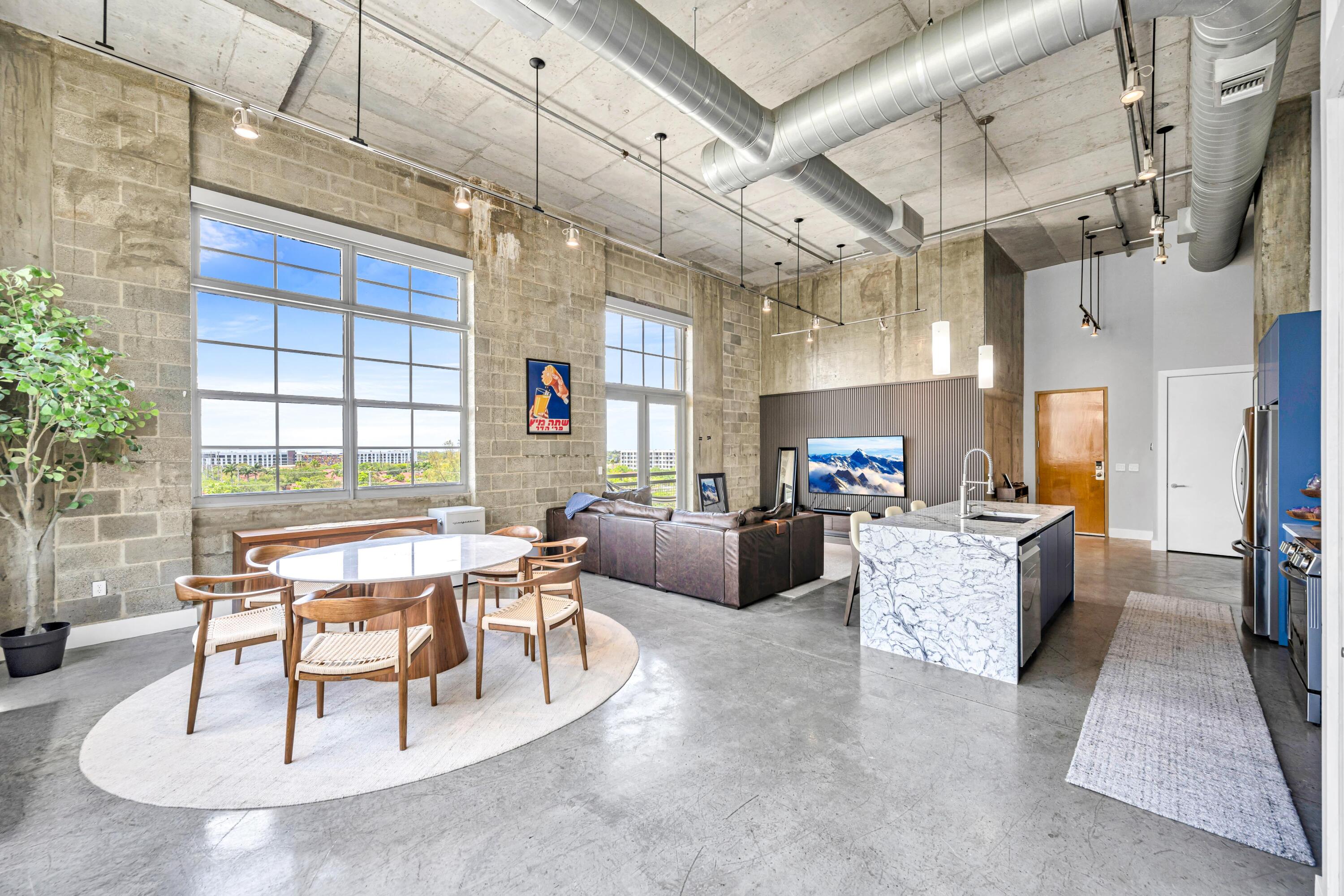 444 NW 1st #602 Fort Lauderdale, FL 33301