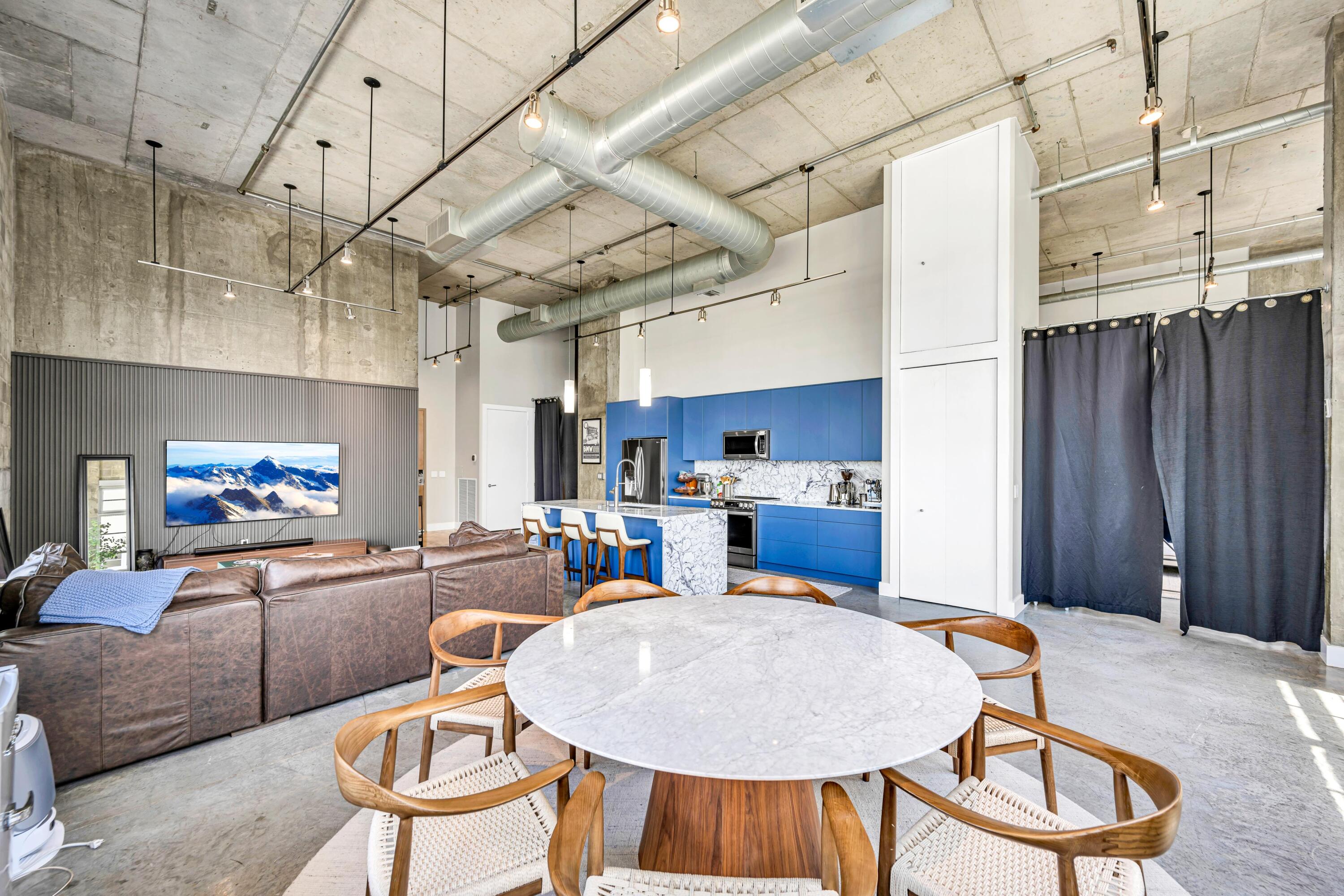 444 NW 1st #602 Fort Lauderdale, FL 33301