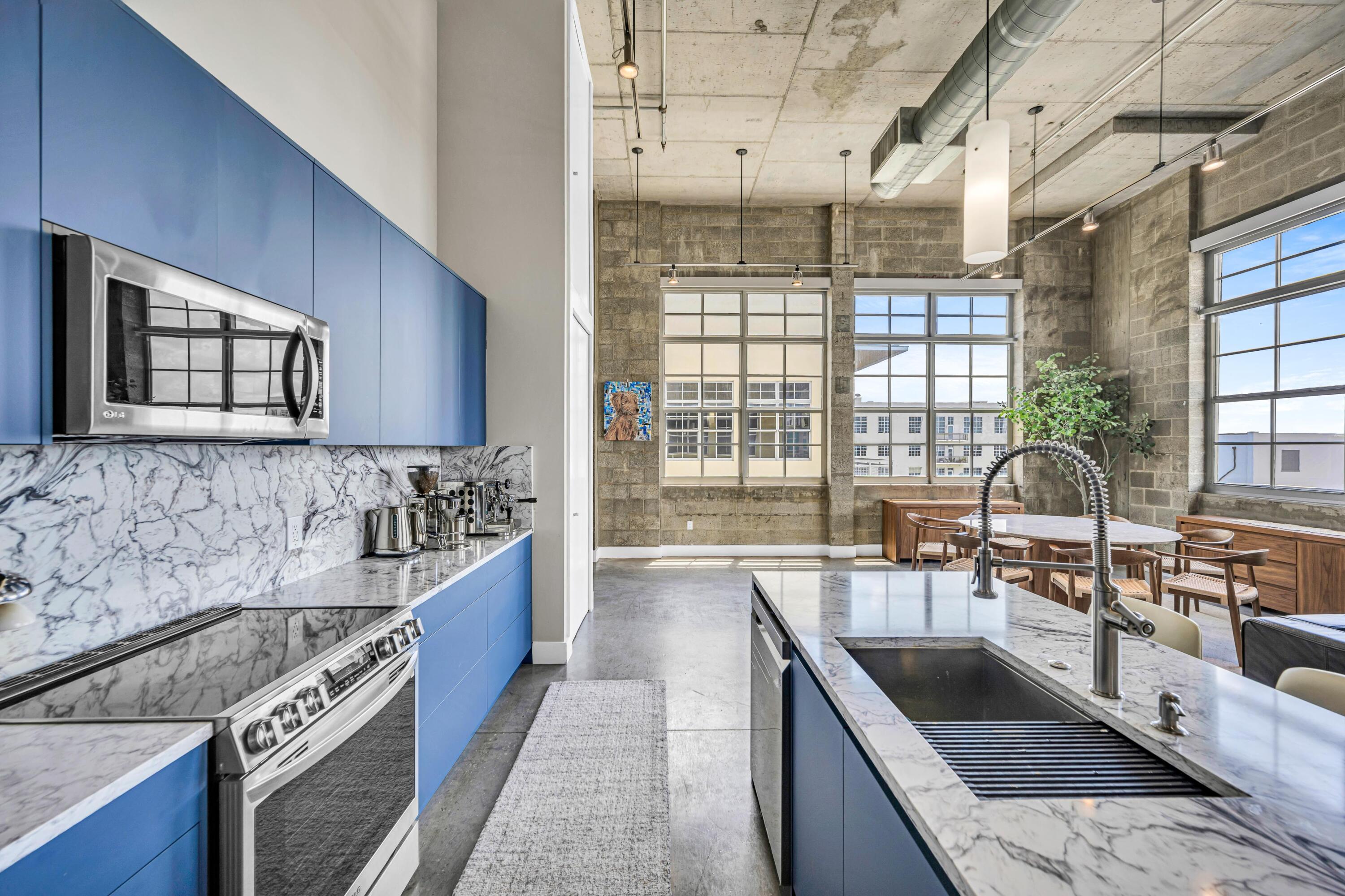 444 NW 1st #602 Fort Lauderdale, FL 33301