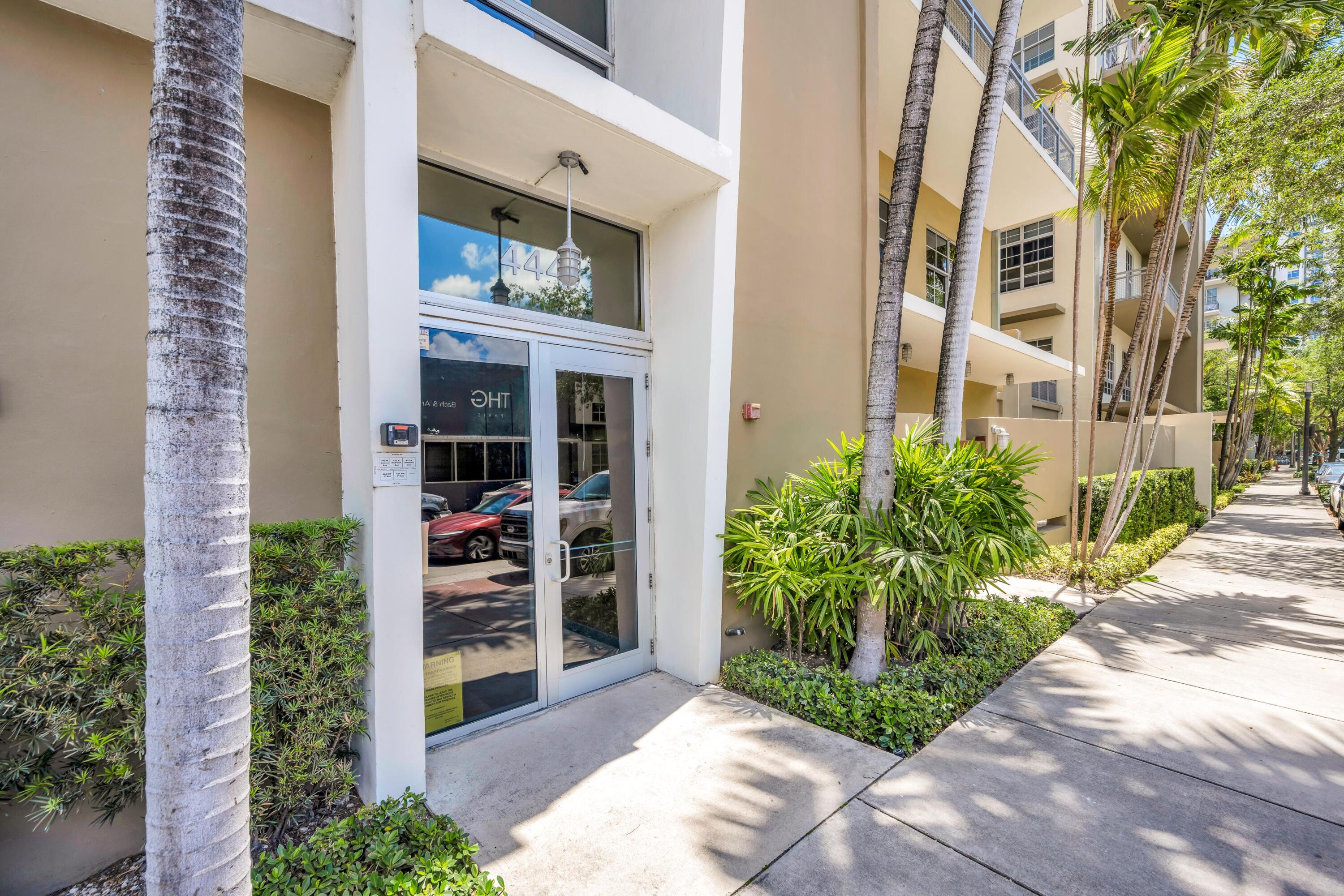 444 NW 1st #602 Fort Lauderdale, FL 33301