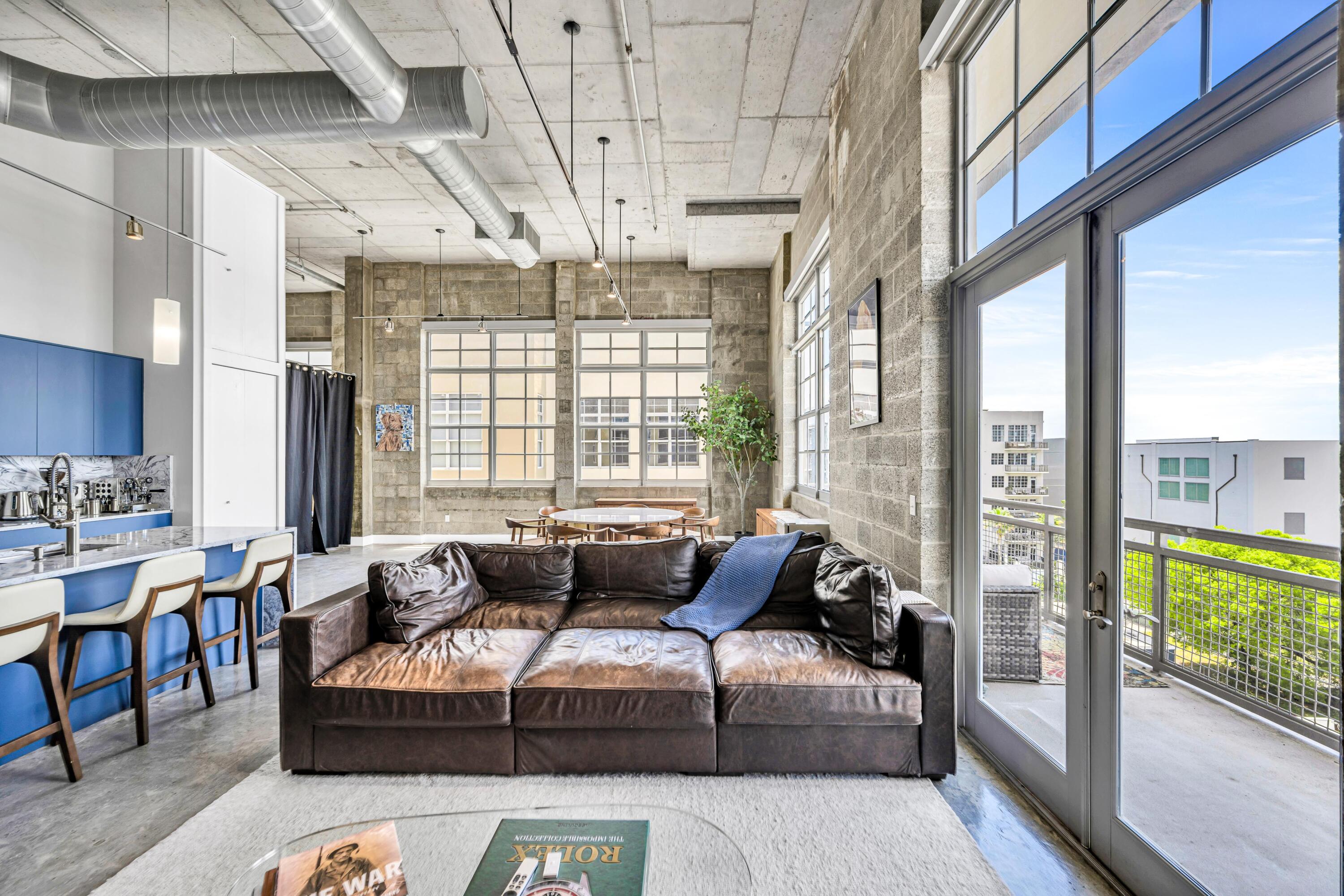 444 NW 1st #602 Fort Lauderdale, FL 33301