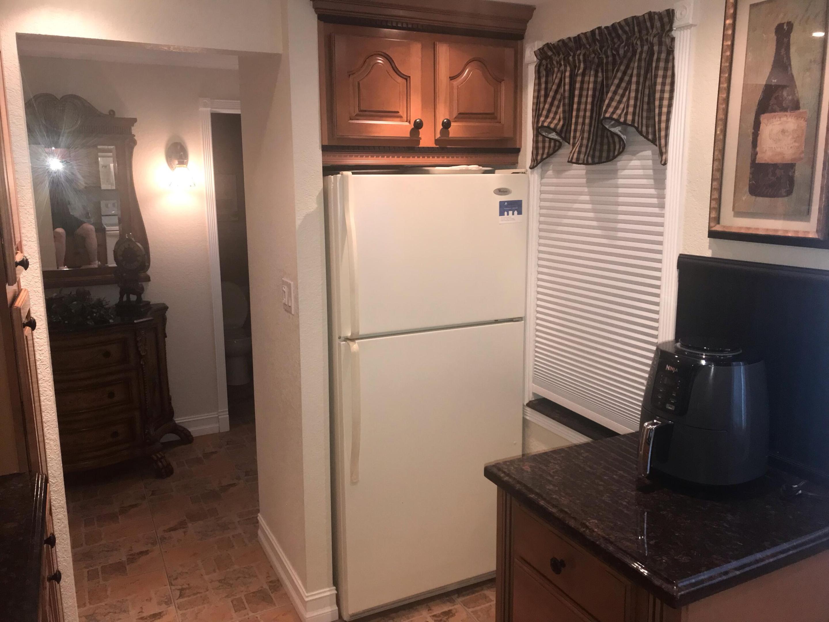 700 NE 14th #404 Hallandale Beach, FL 33009