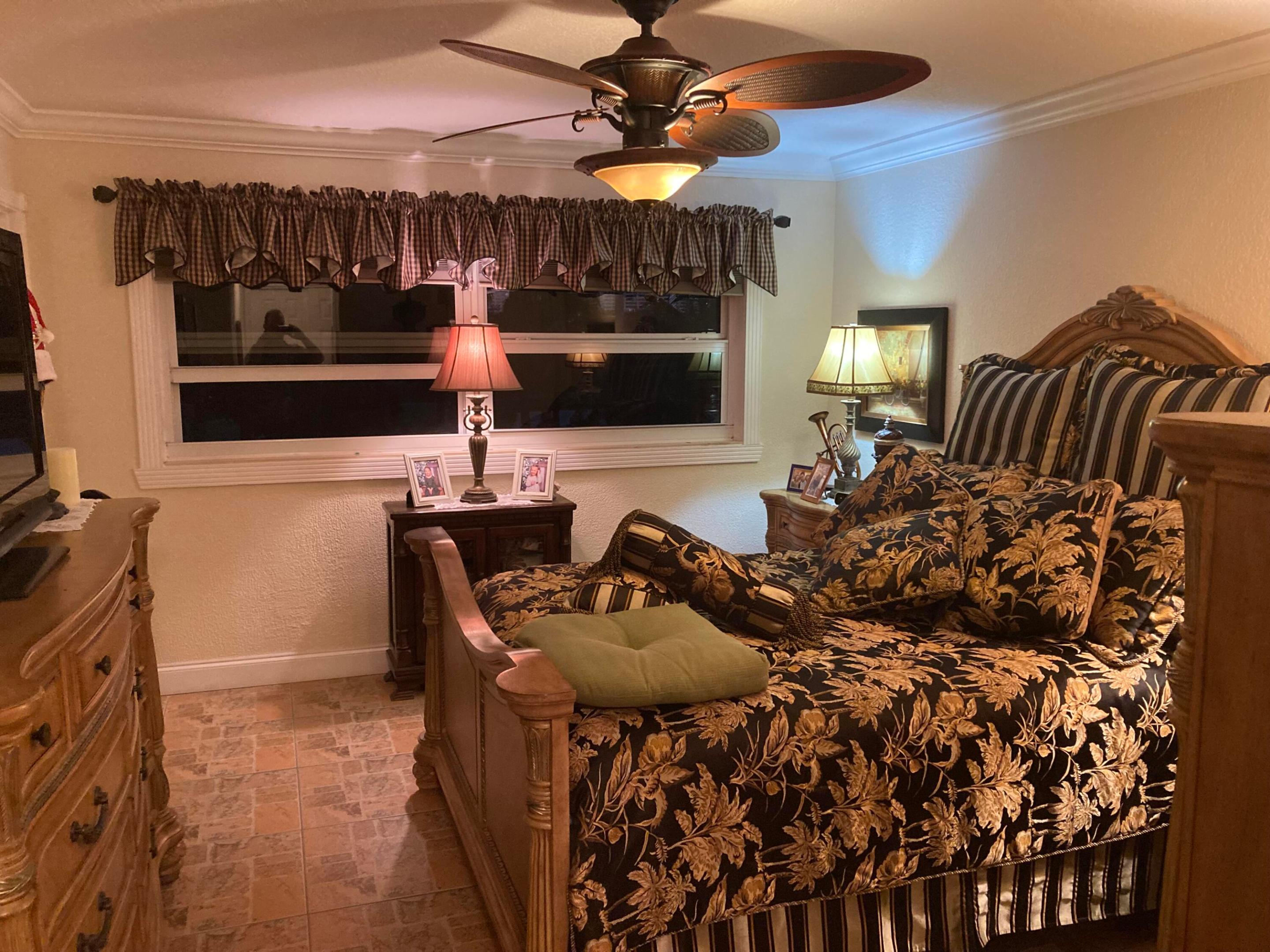 700 NE 14th #404 Hallandale Beach, FL 33009