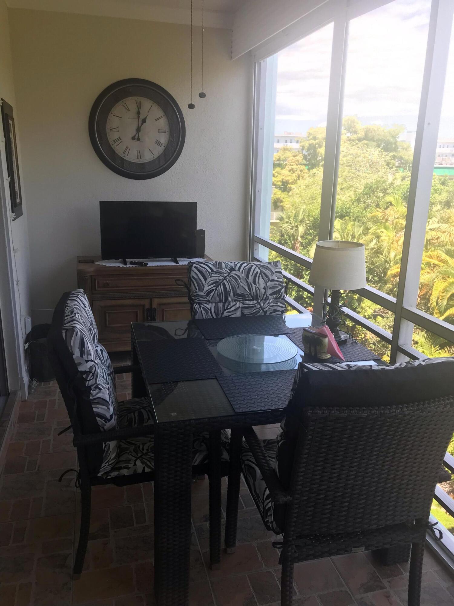 700 NE 14th #404 Hallandale Beach, FL 33009