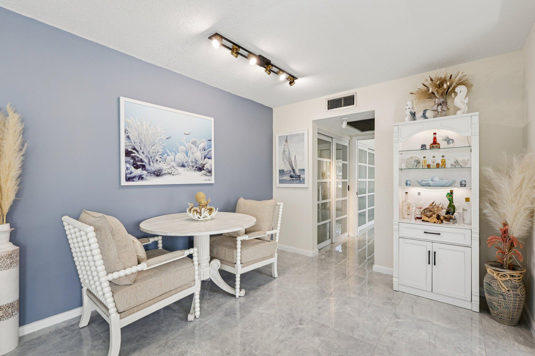 125 Oakridge J #125