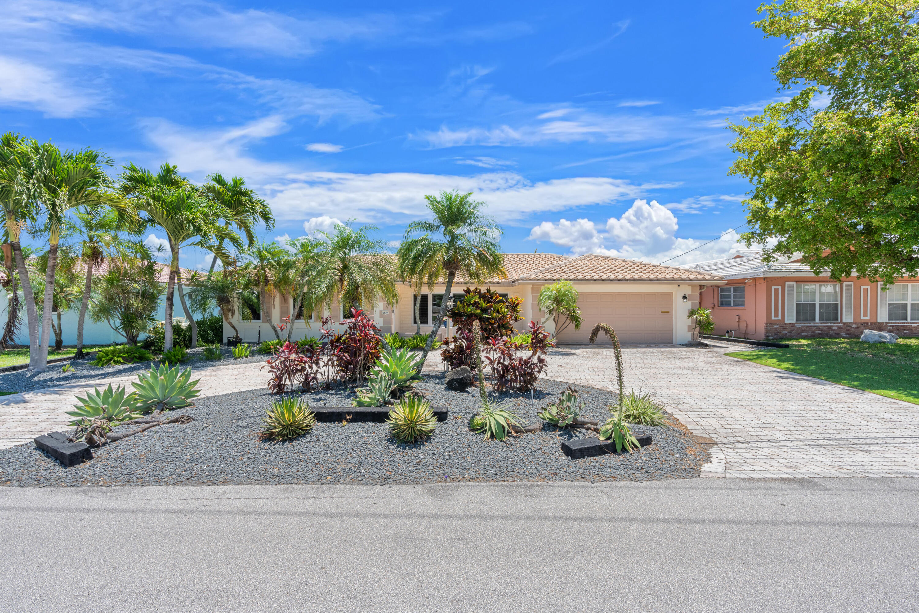 2820 NE 59th Fort Lauderdale, FL 33308