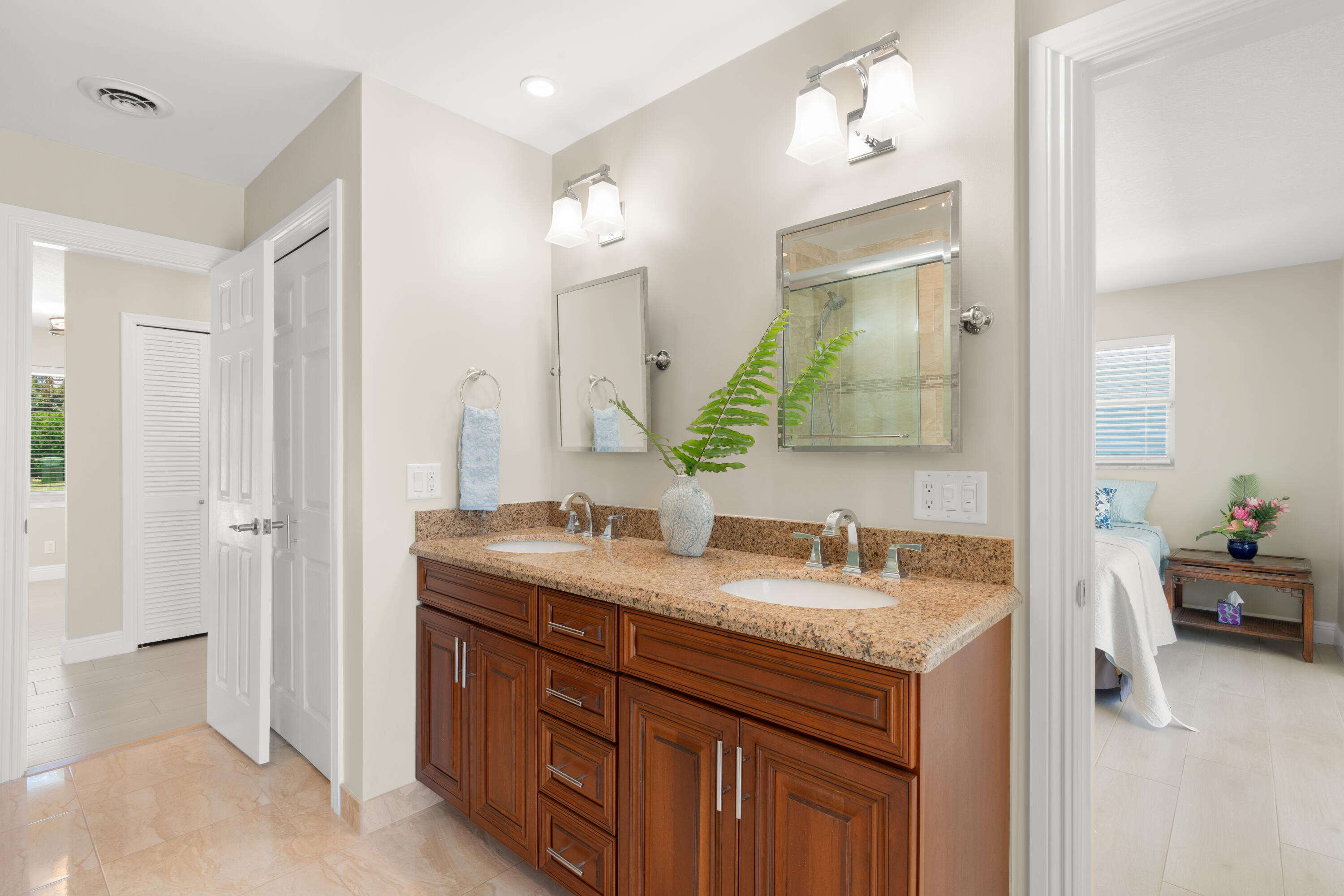 2820 NE 59th Fort Lauderdale, FL 33308