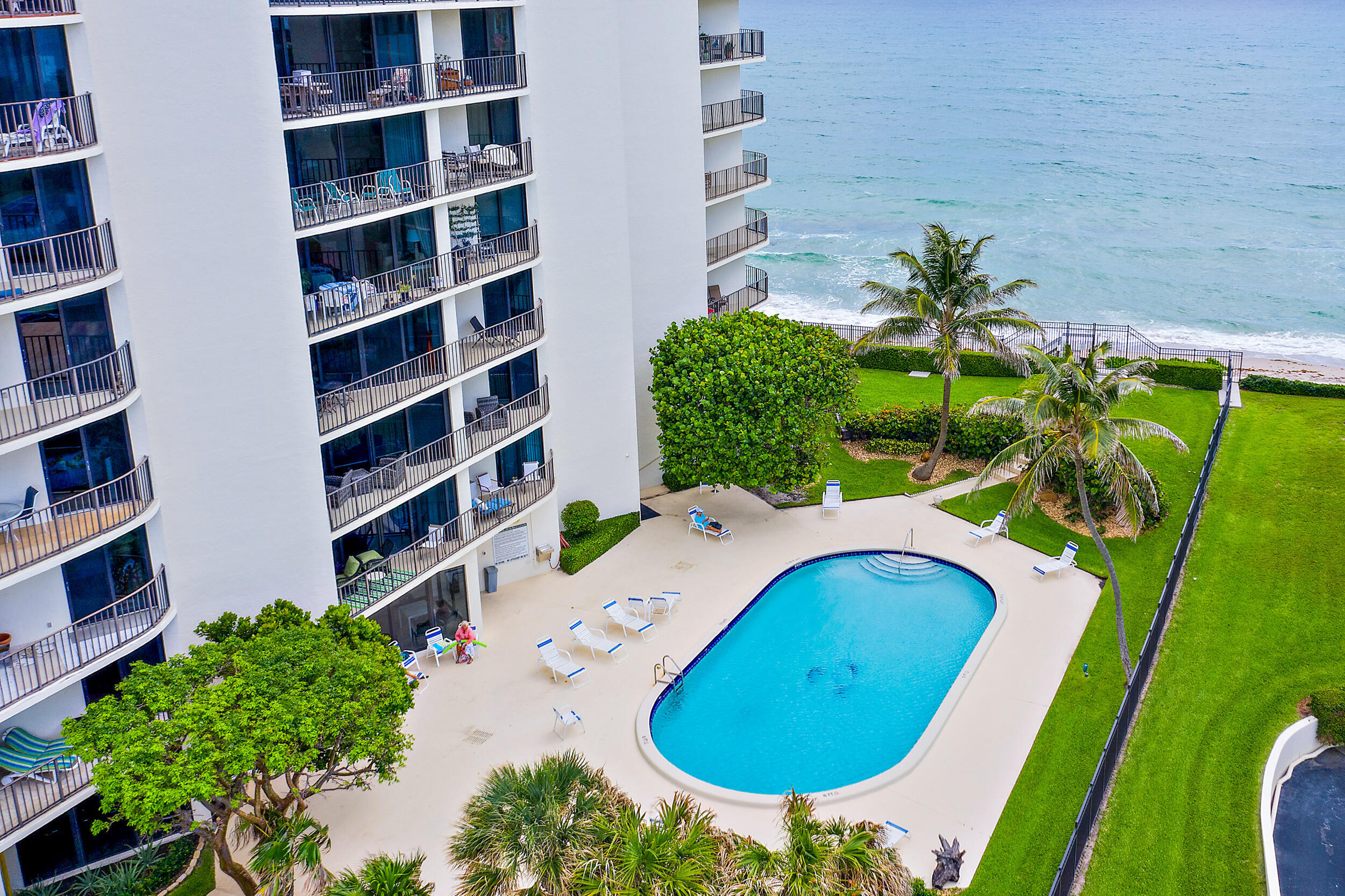 5420 N Ocean #305 Singer Island, FL 33404