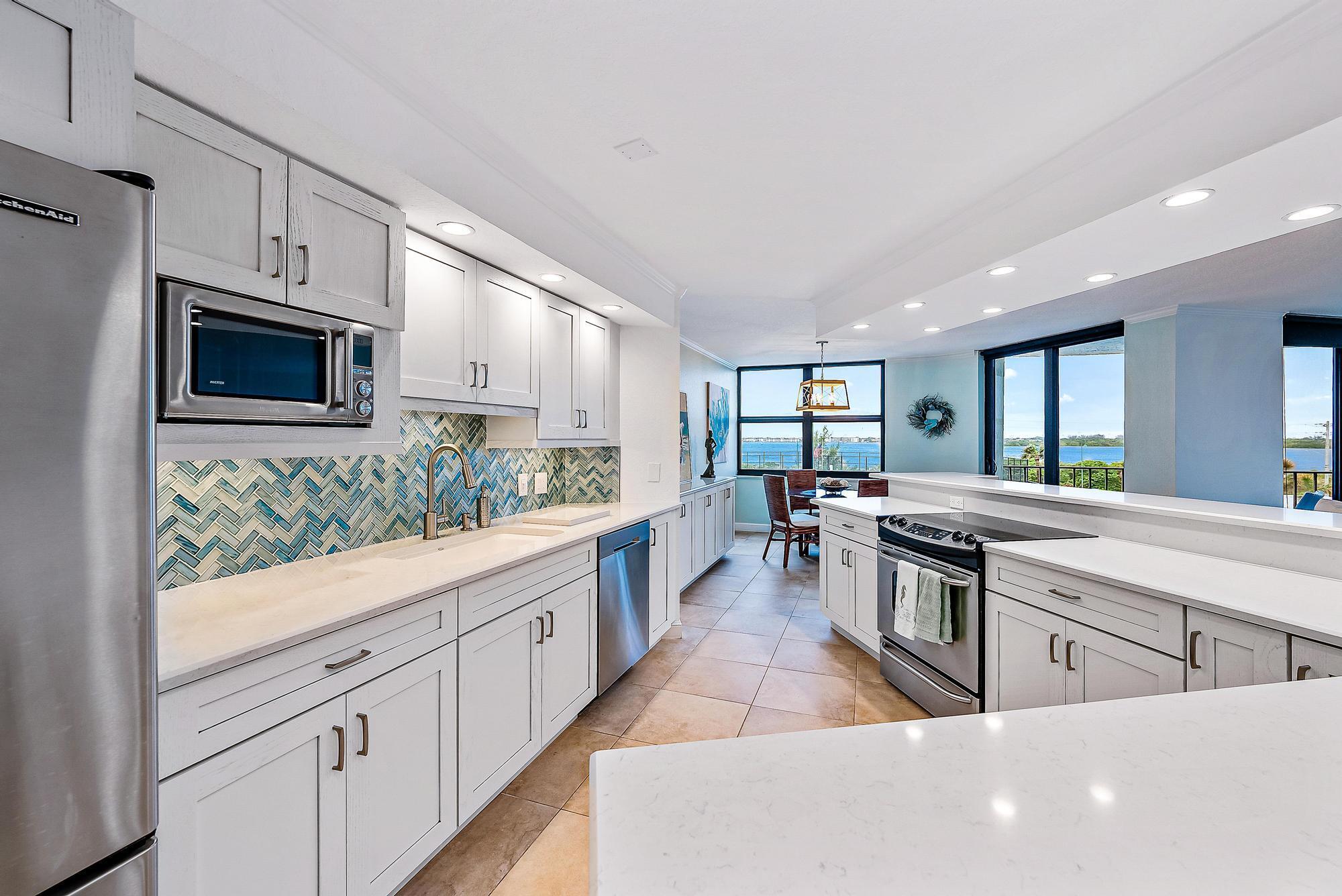 5420 N Ocean #305 Singer Island, FL 33404