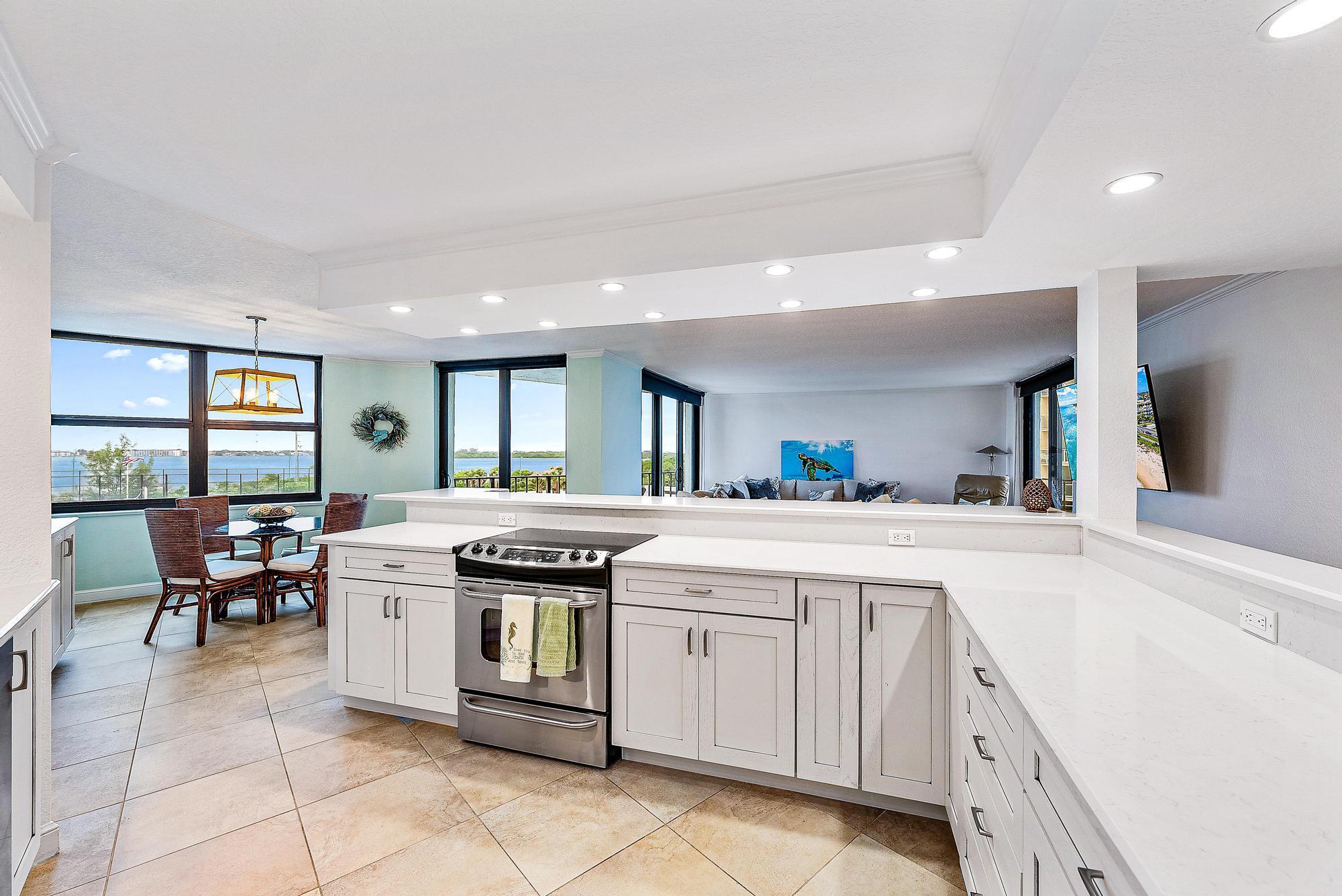 5420 N Ocean #305 Singer Island, FL 33404