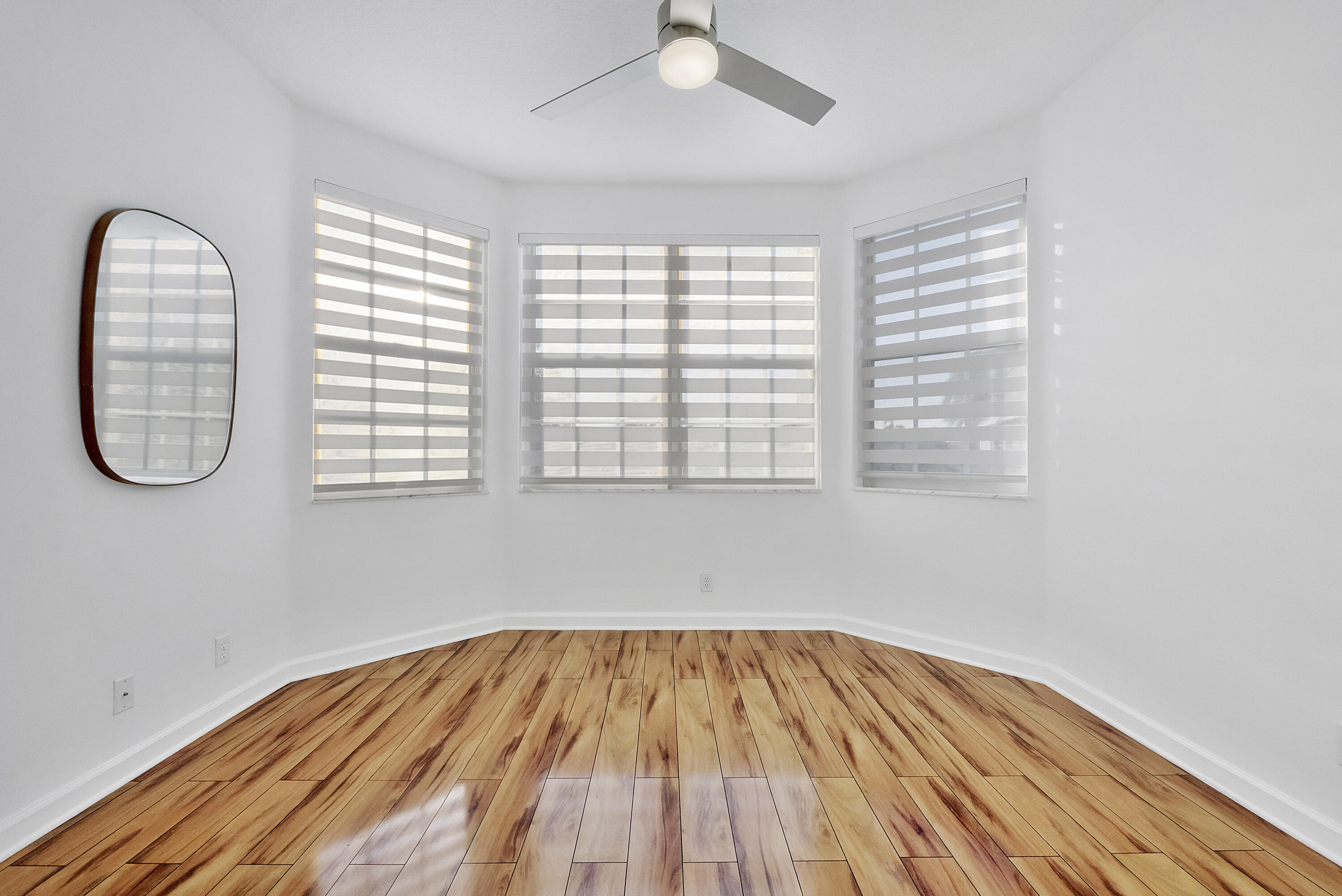 5081 NW 120th Coral Springs, FL 33076