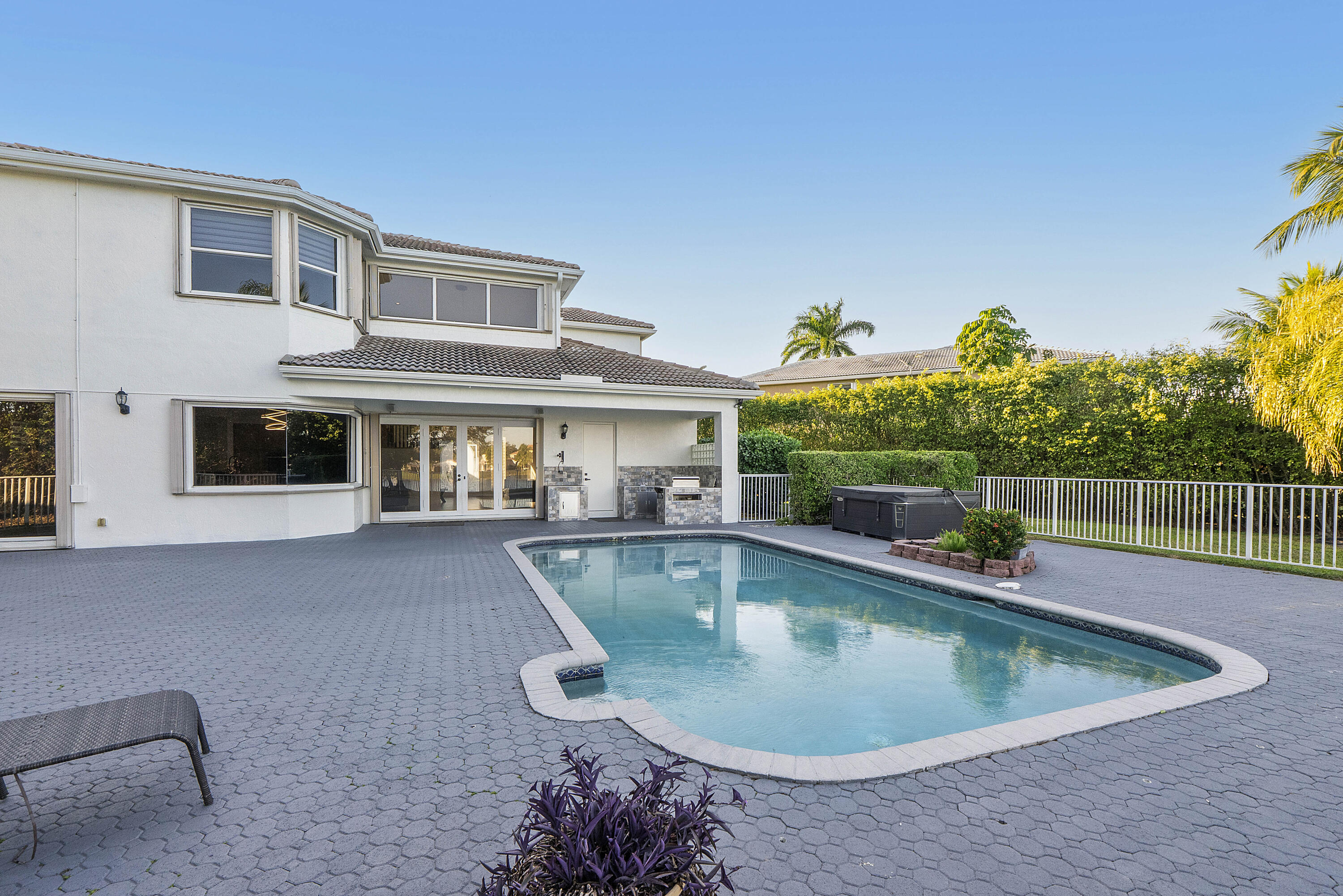 5081 NW 120th Coral Springs, FL 33076