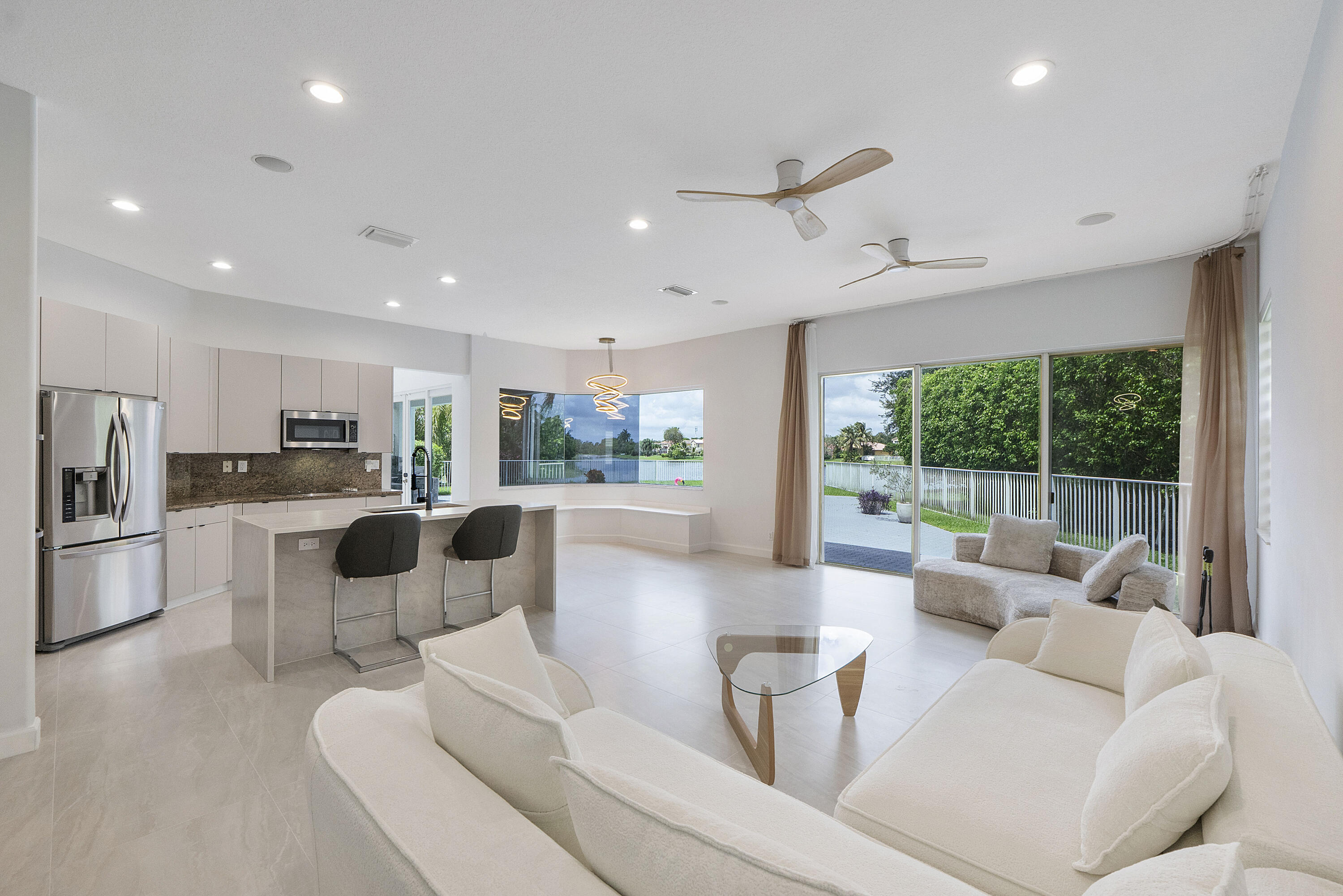 5081 NW 120th Coral Springs, FL 33076