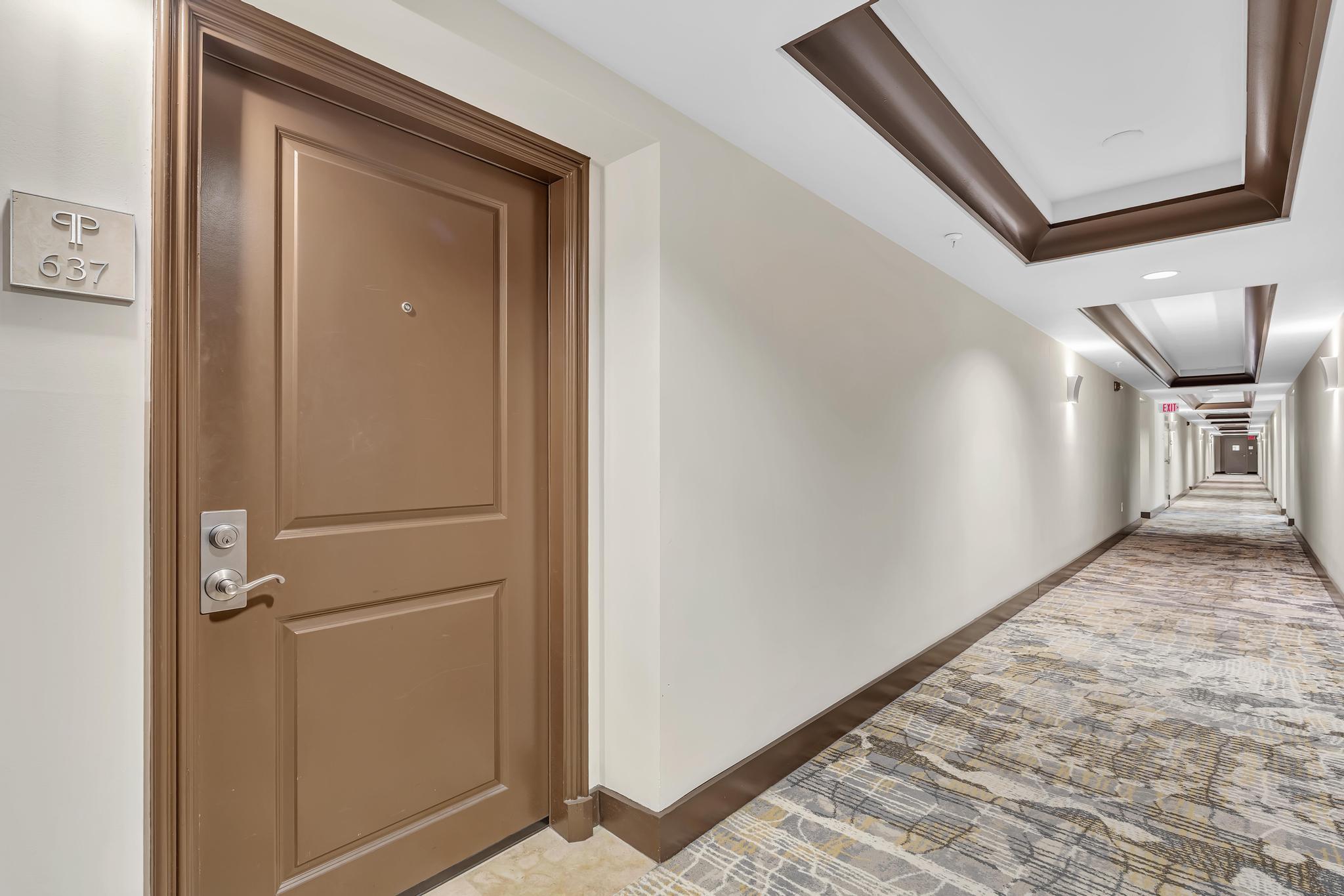 99 SE Mizner #637