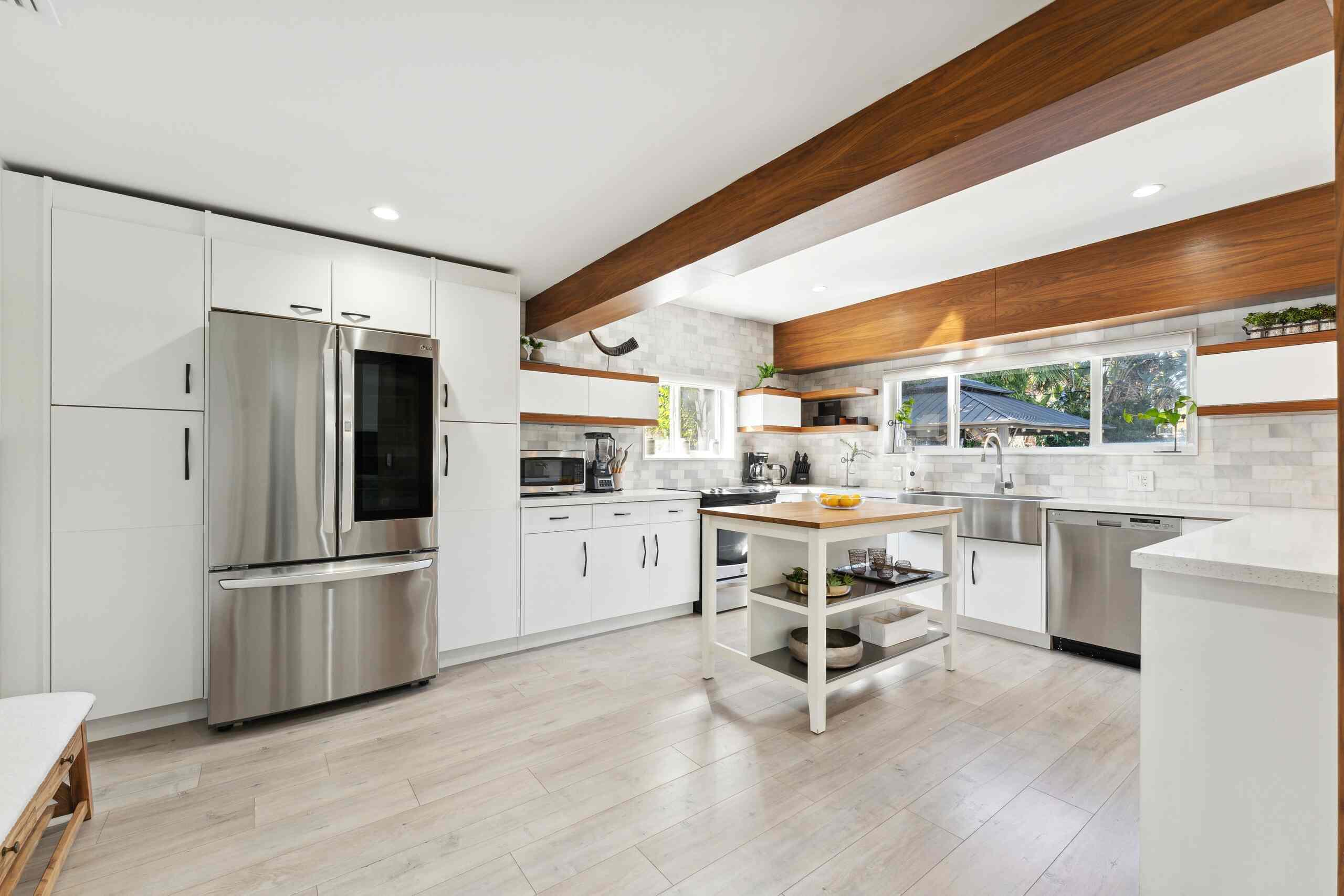 2205 NE 30th Lighthouse Point, FL 33064