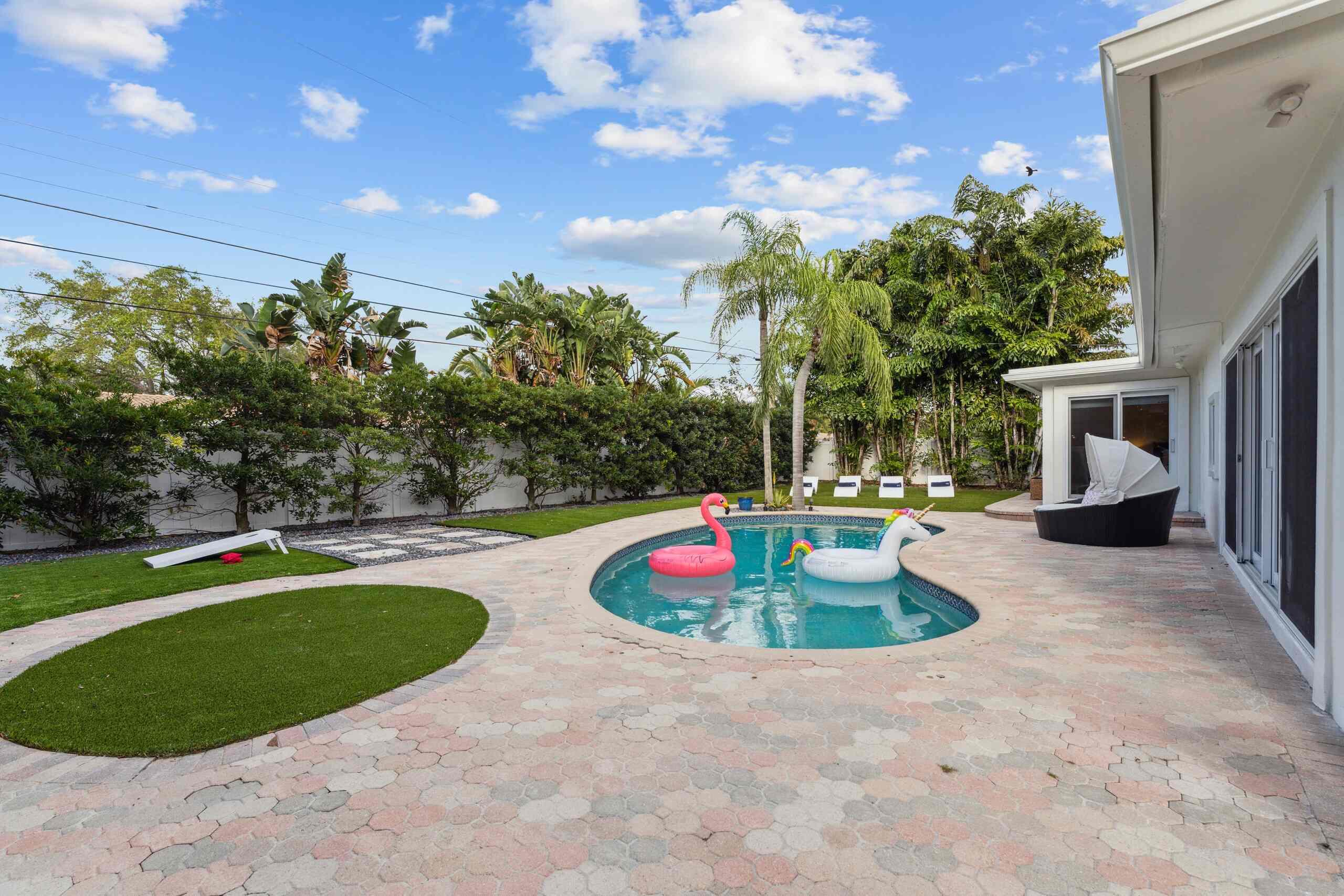 2205 NE 30th Lighthouse Point, FL 33064