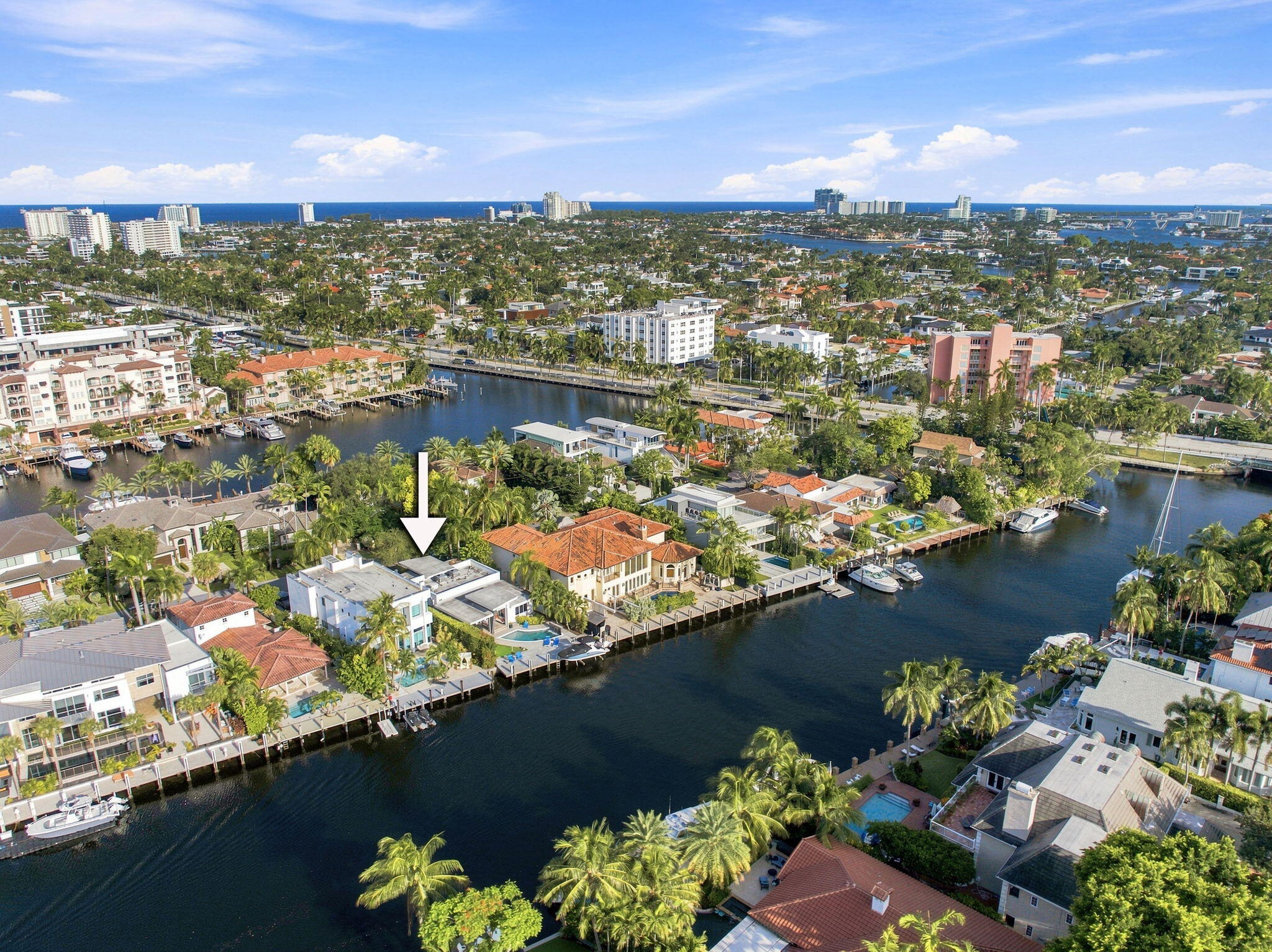 121 S Gordon Fort Lauderdale, FL 33301