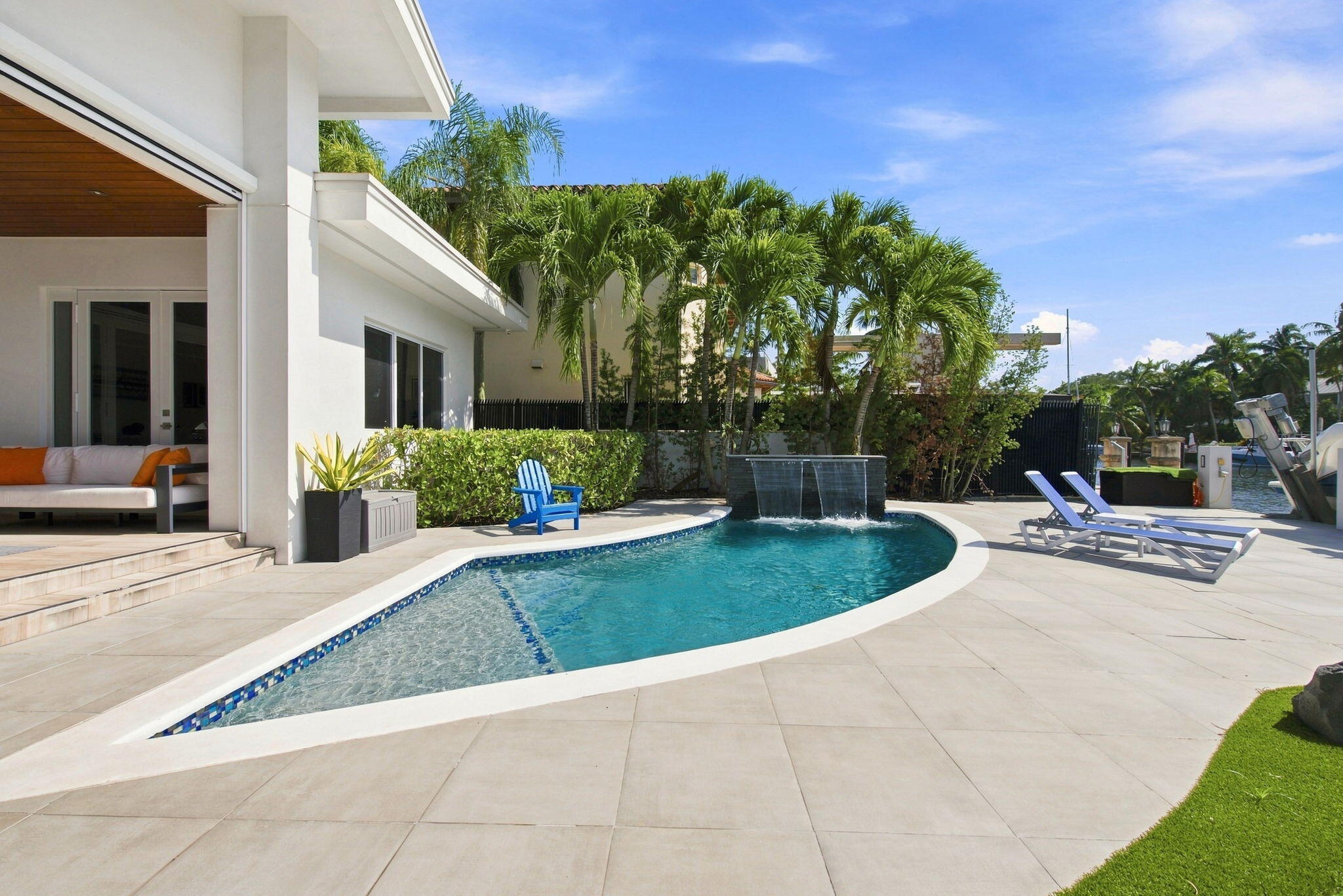 121 S Gordon Fort Lauderdale, FL 33301