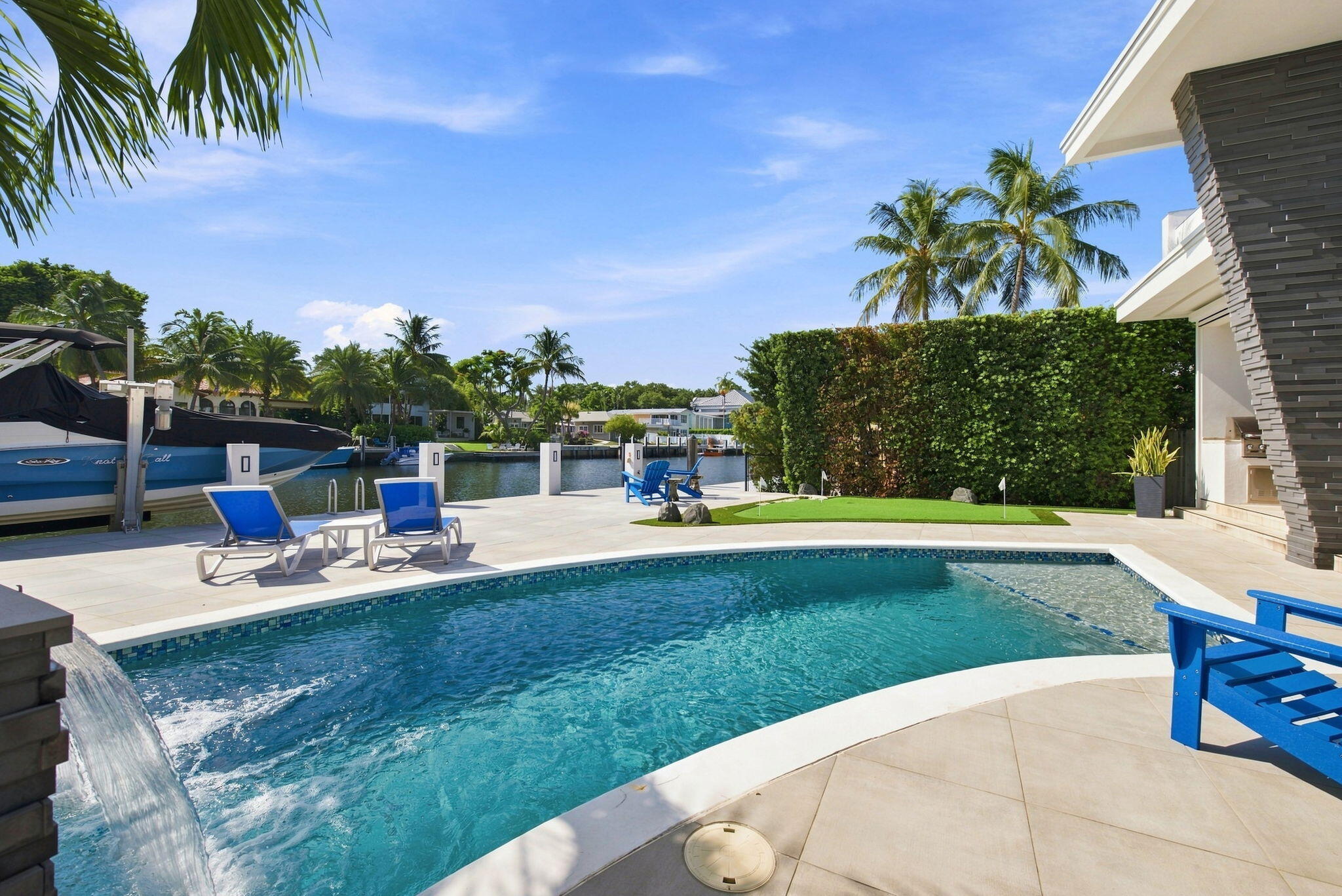 121 S Gordon Fort Lauderdale, FL 33301