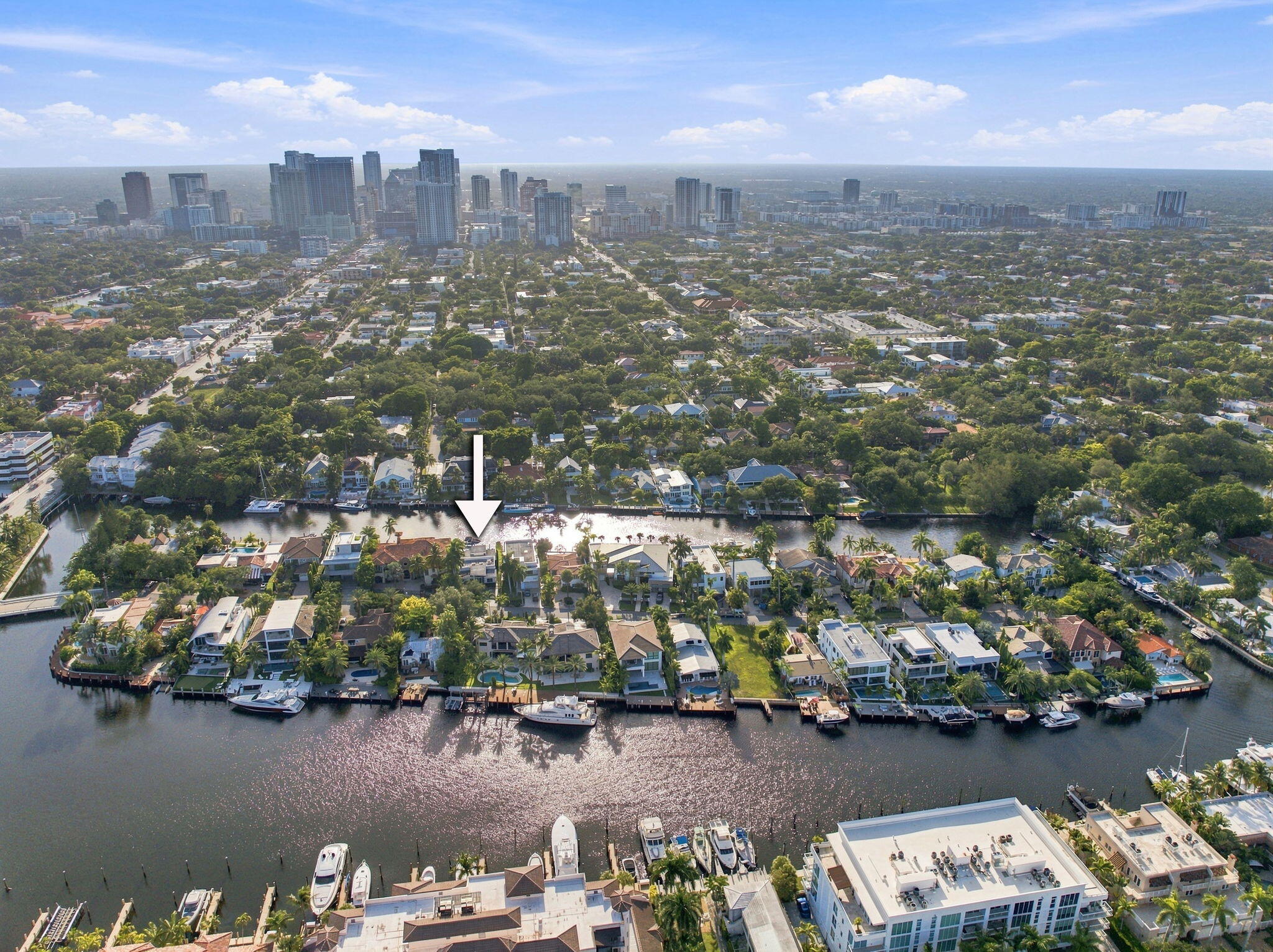121 S Gordon Fort Lauderdale, FL 33301