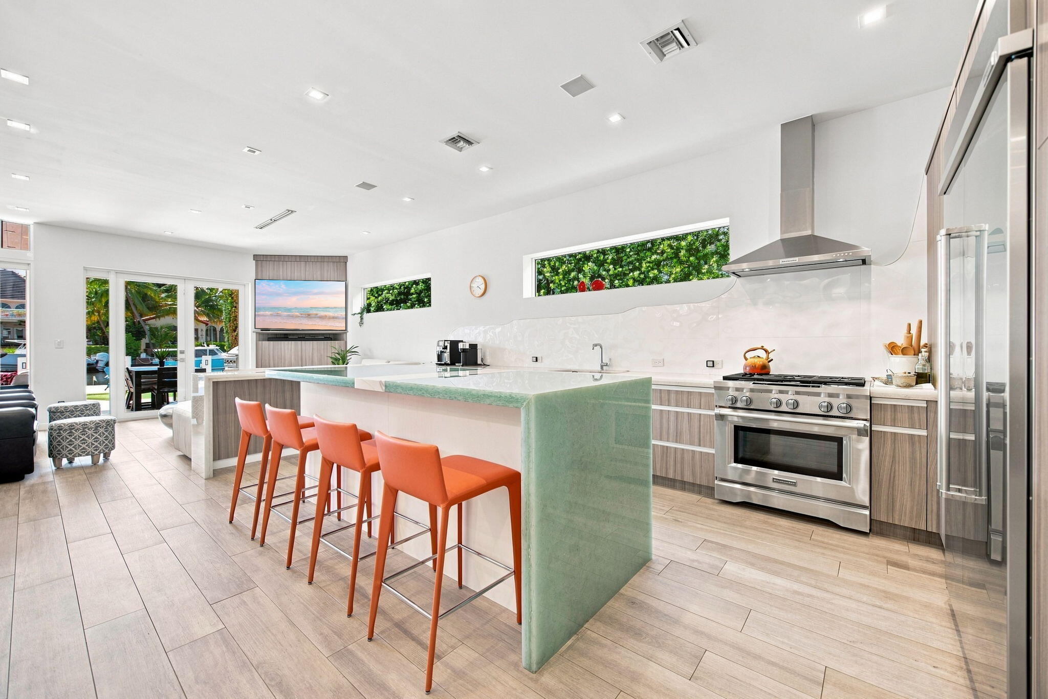 121 S Gordon Fort Lauderdale, FL 33301