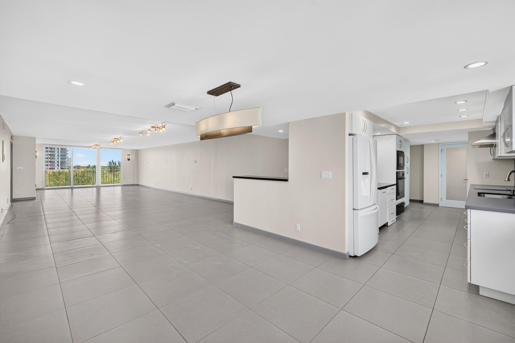777 Bayshore Dr #701 Fort Lauderdale, FL 33304